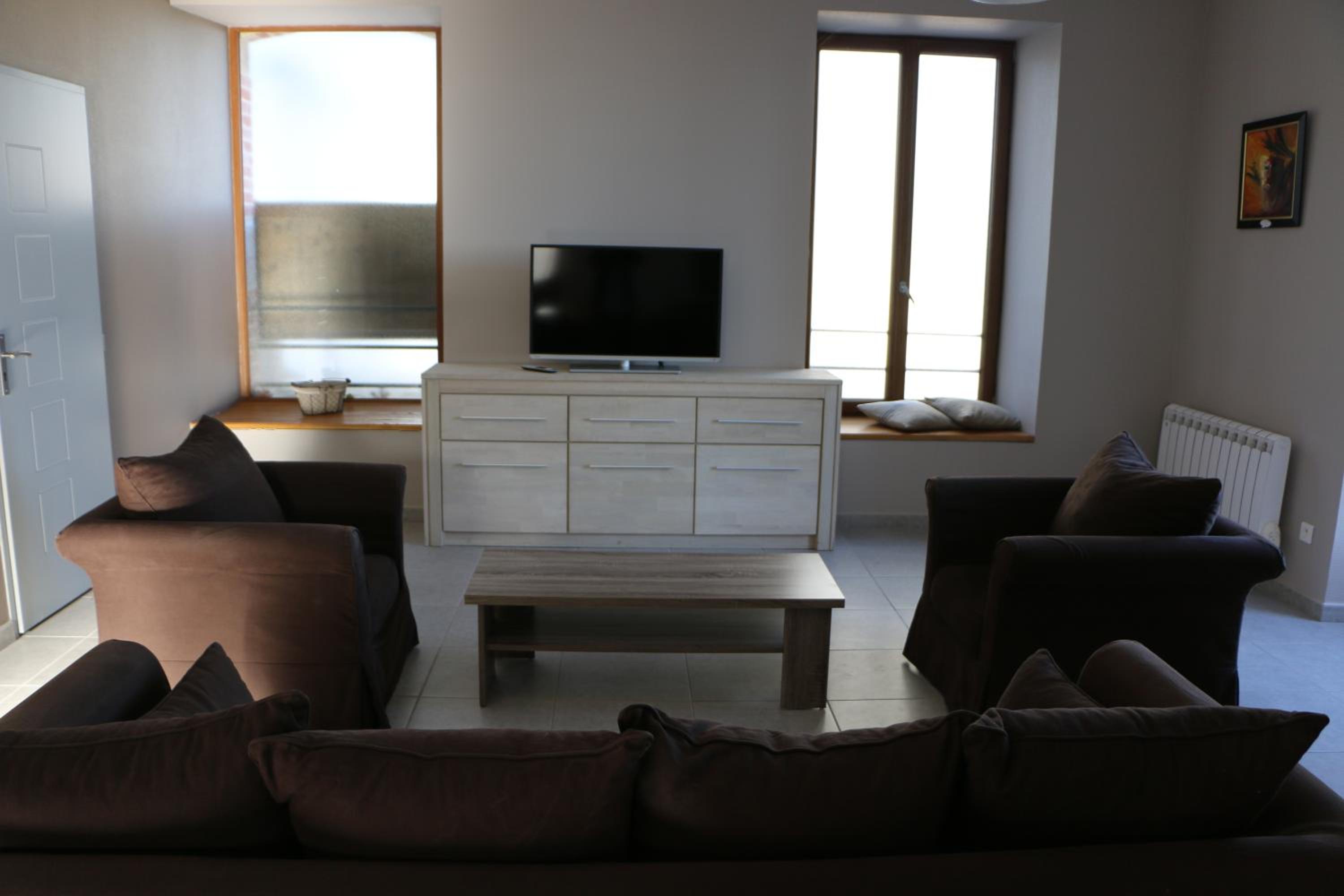 Superior Holiday Home (6 Adults) photo 2