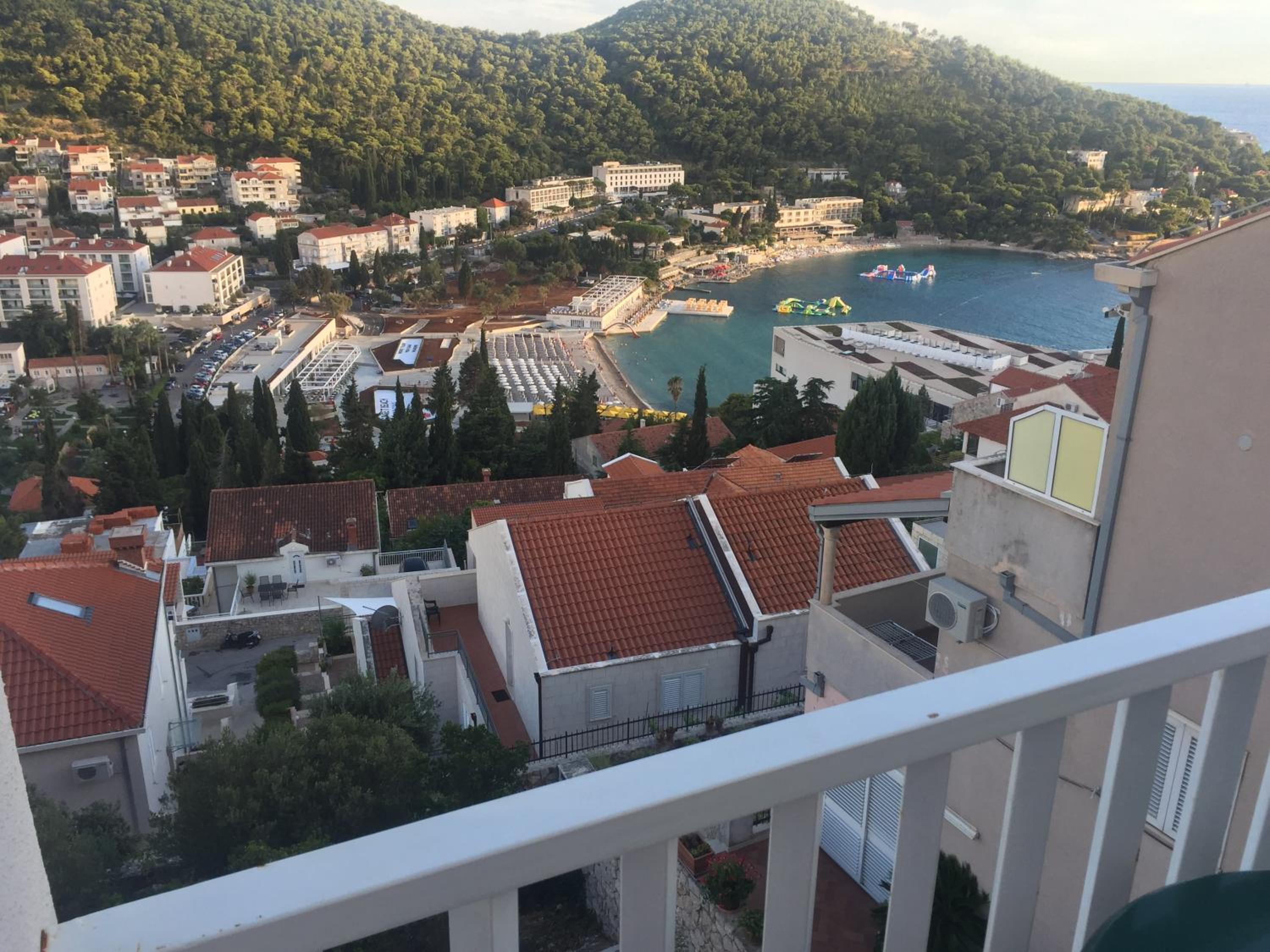 One-Bedroom Apartment with Balcony and Sea View