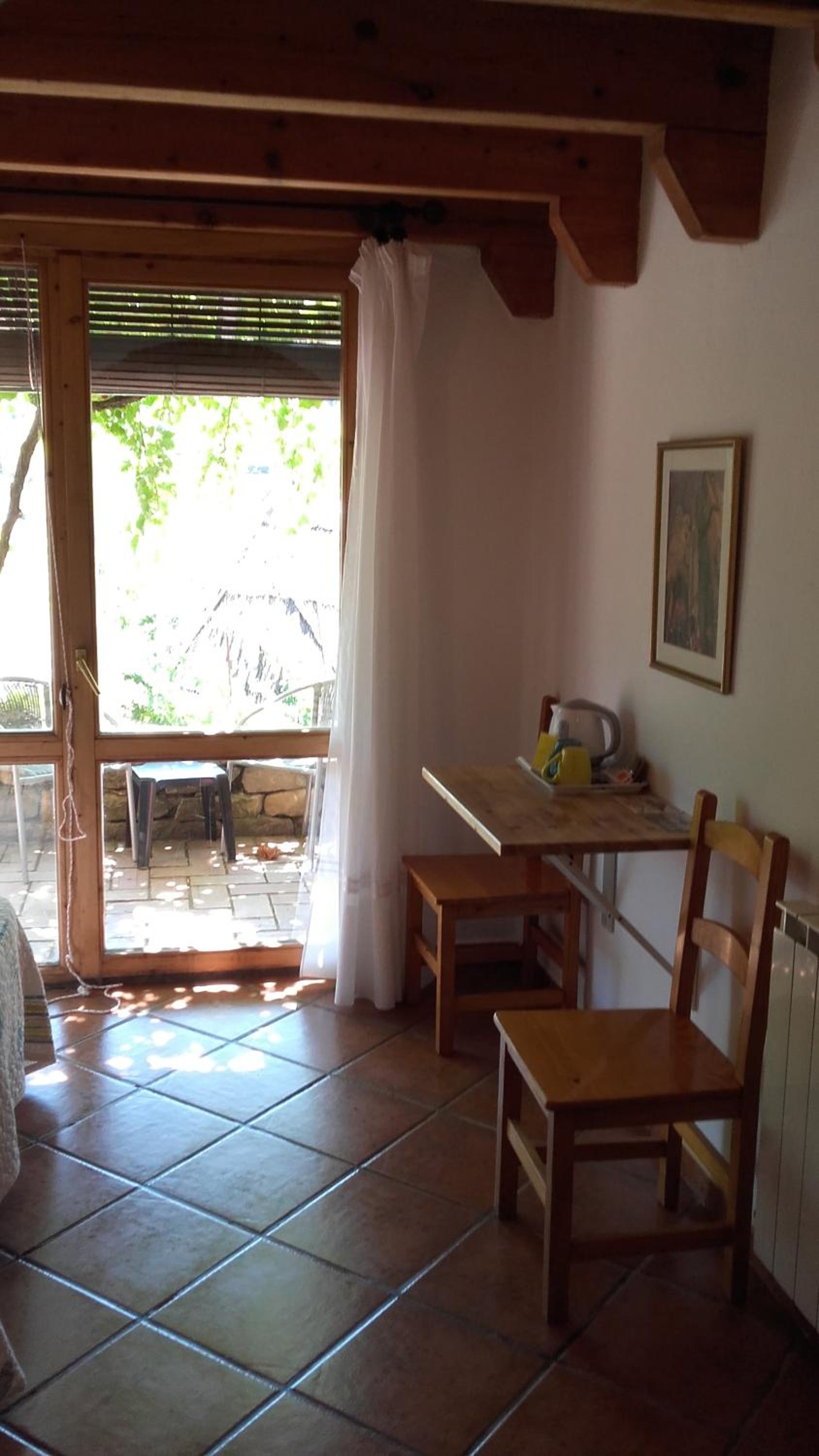 Double Room with Garden View - Photo 8