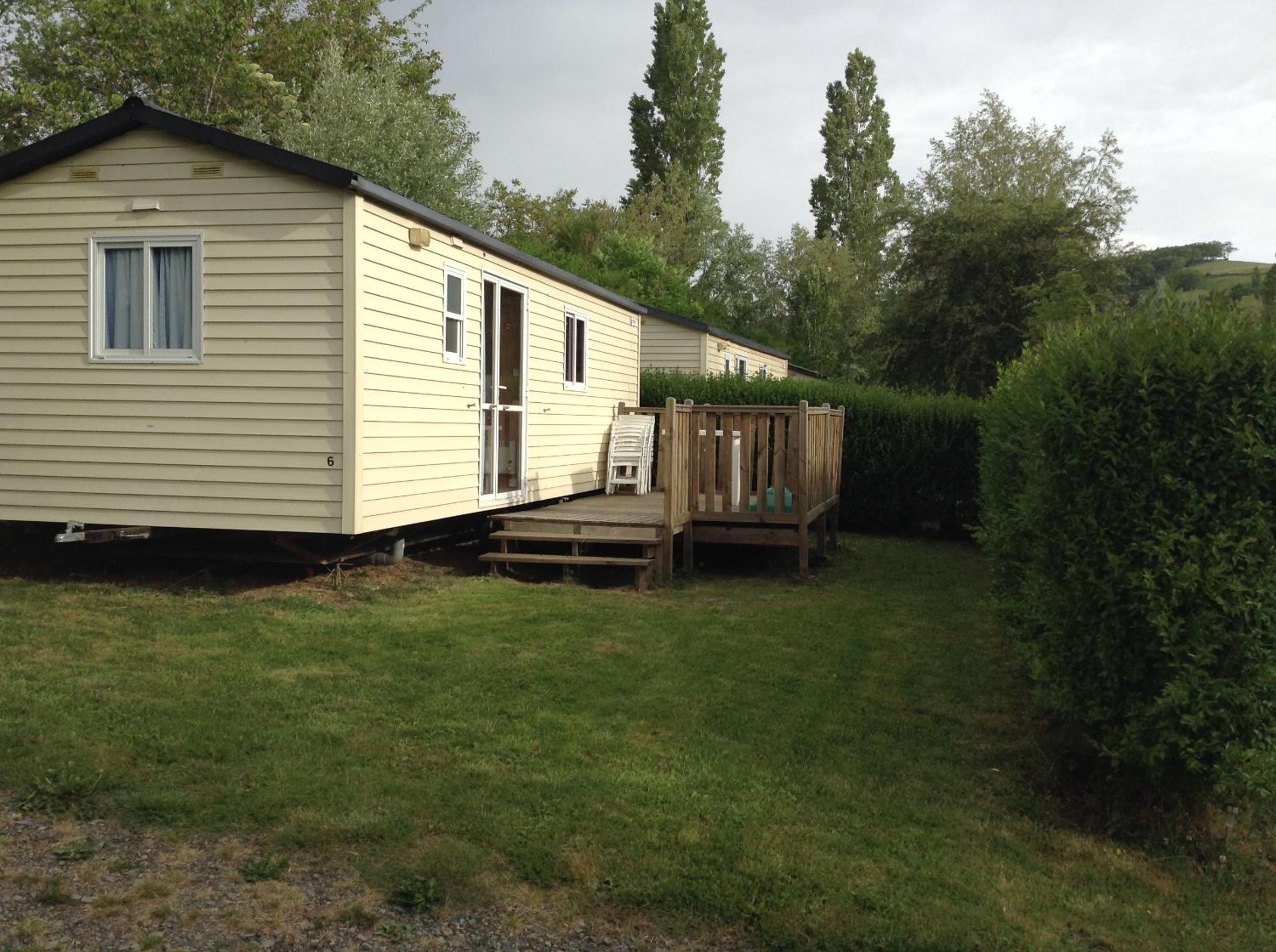 Mobile Home photo 2