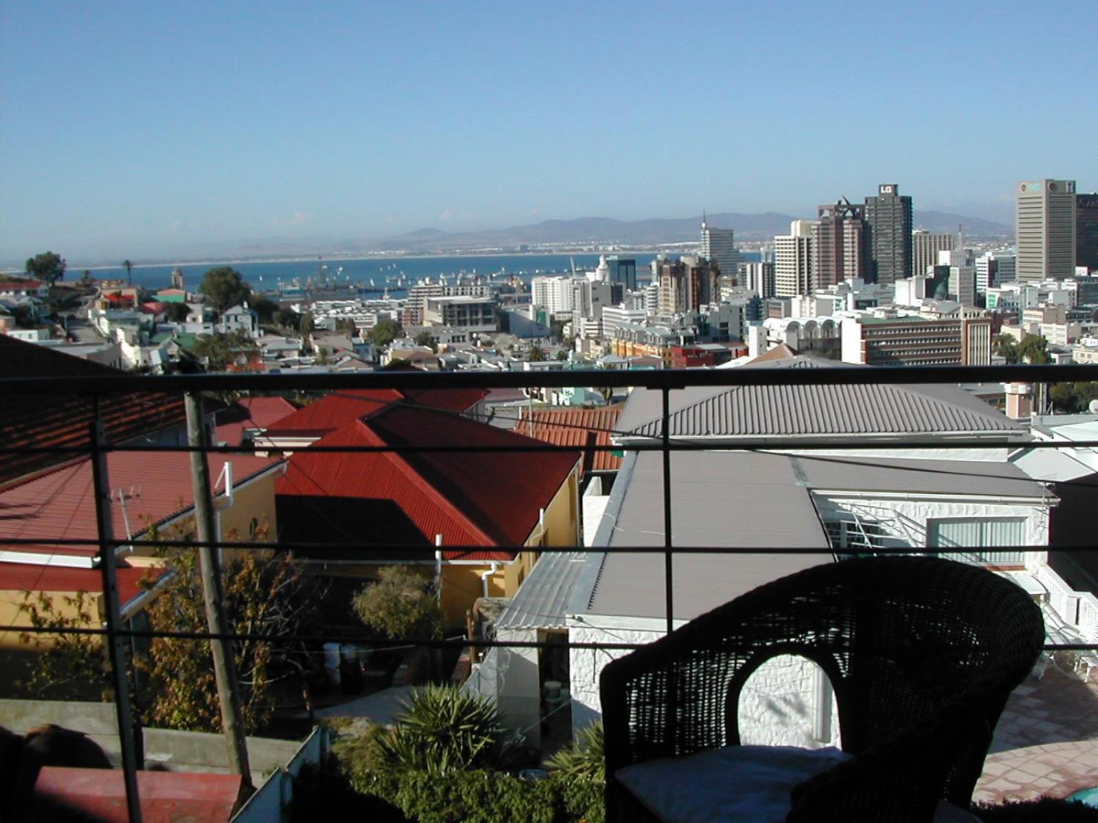 Apartment with City and Mountain View