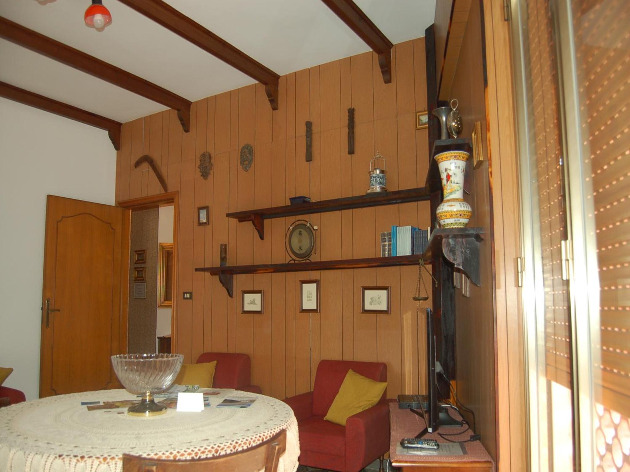 Three-Bedroom House photo 3