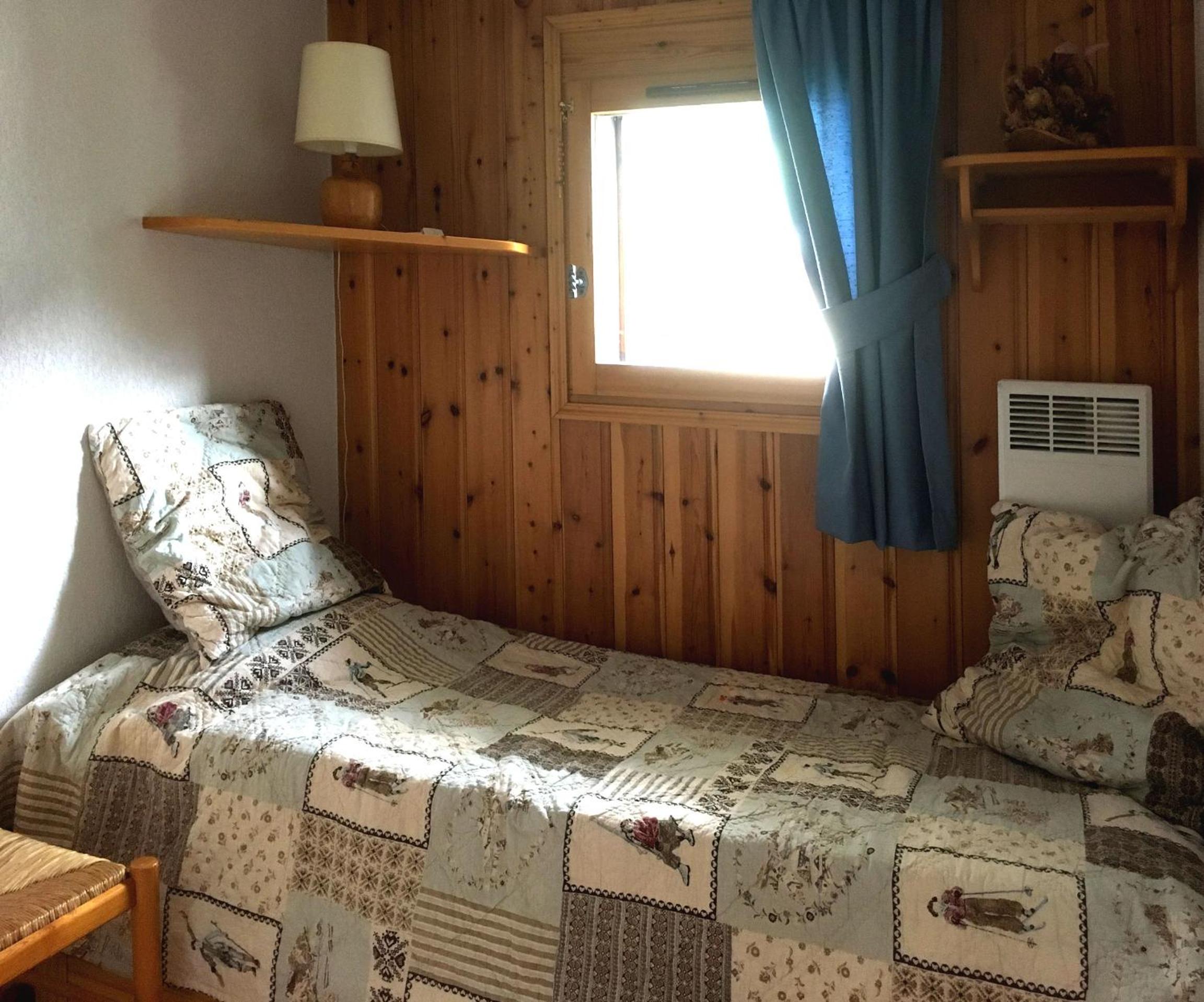 Apartment with Mountain View photo 3