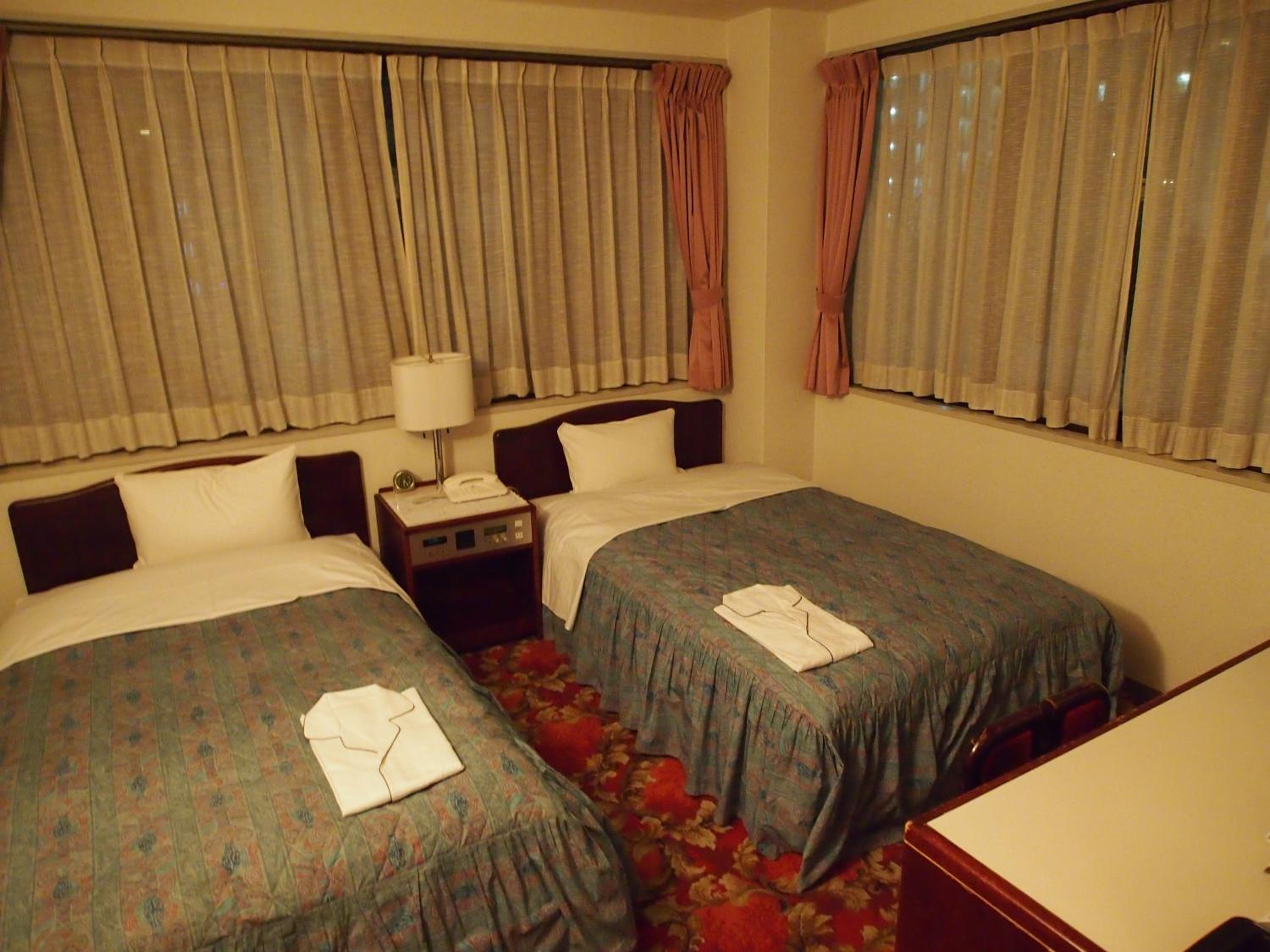 Economy Twin Room
