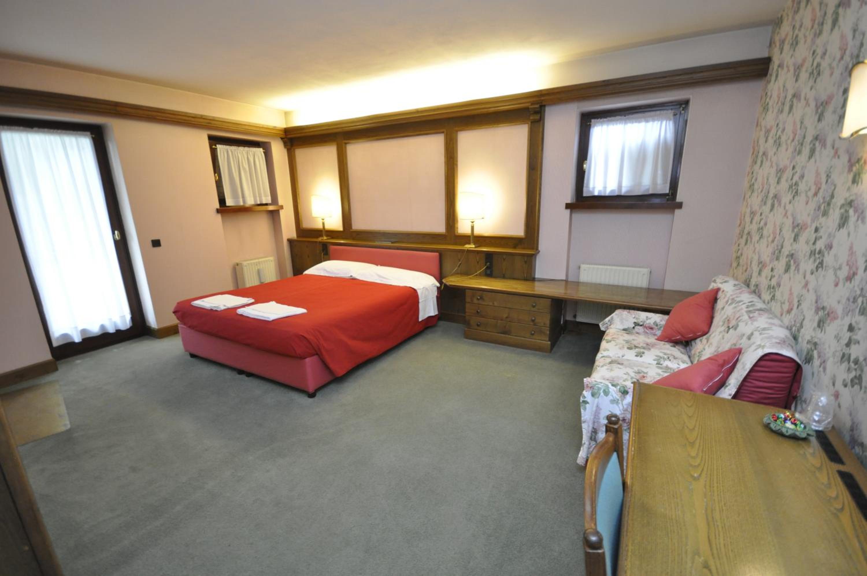 Quadruple Room photo 3
