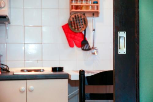 Studio Apartment - Photo 2