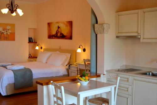 Superior Family studio -Sea and Pool View (2 Adults+ 2 Children)