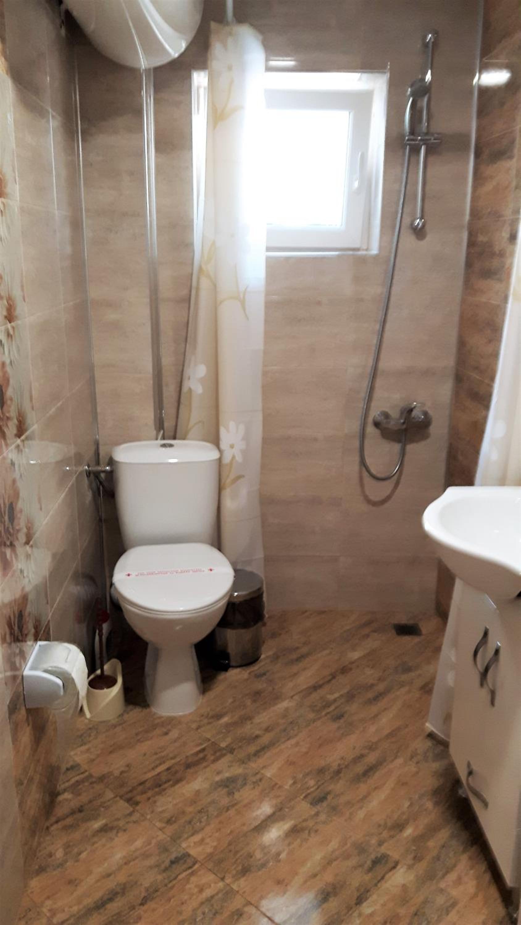 Triple Room with Private Bathroom photo 3