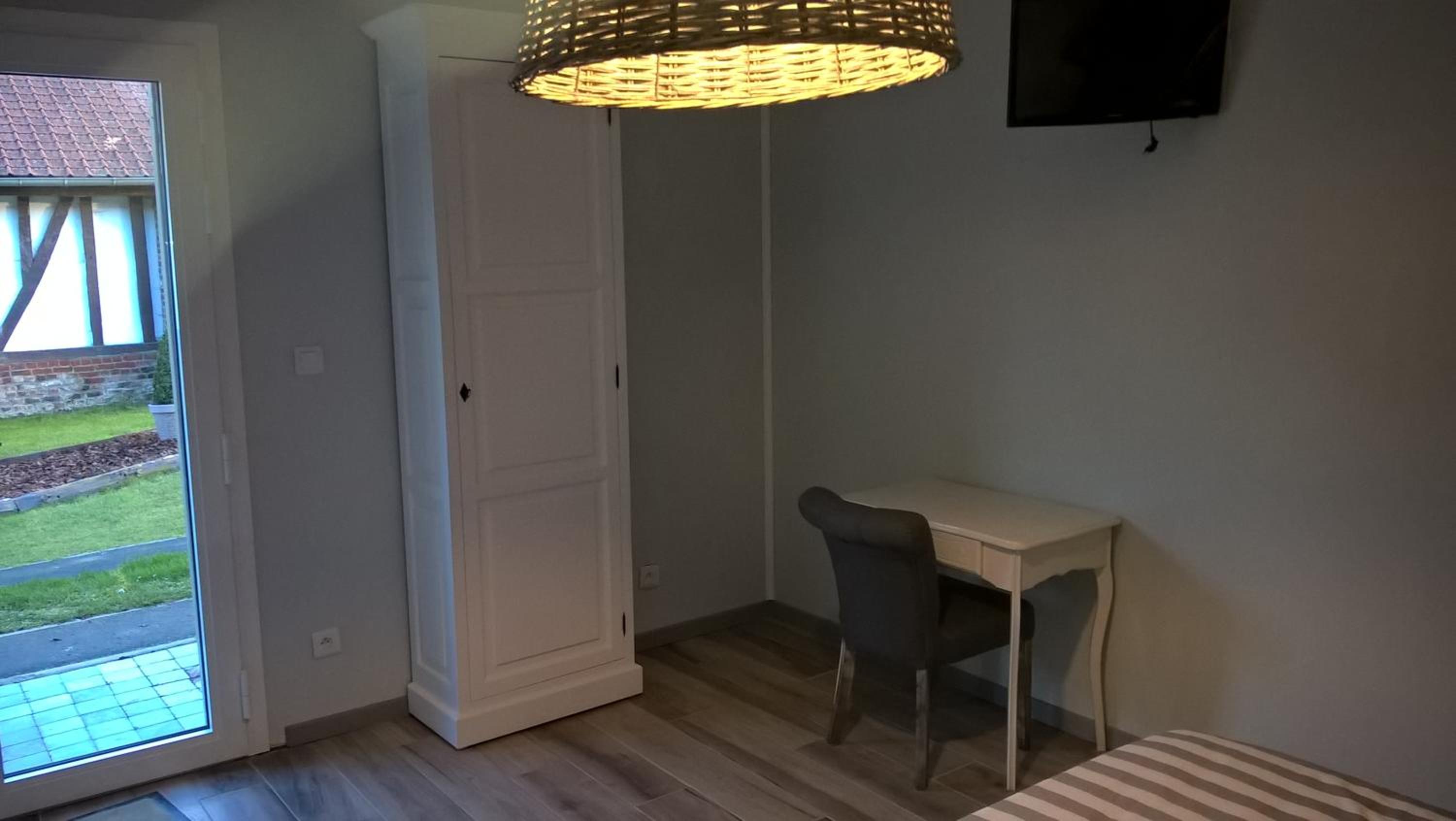 Double Room with Garden View photo 3