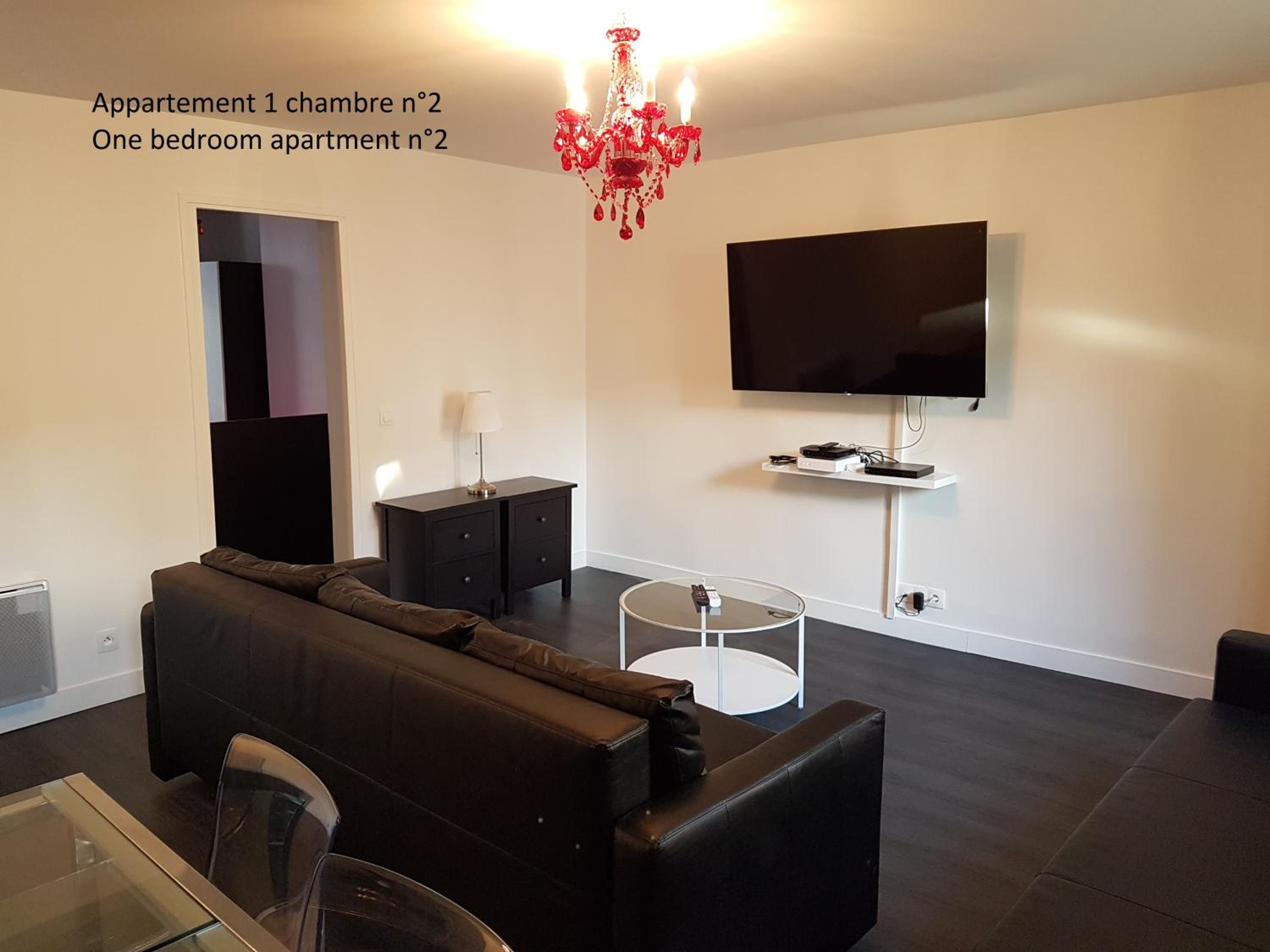 One-Bedroom Apartment