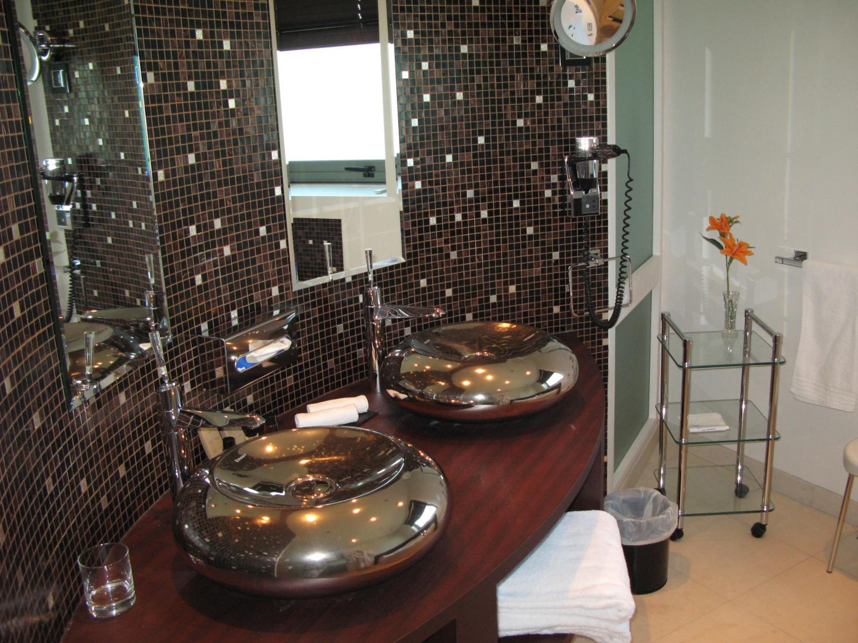 Deluxe Double Room with Spa Bath  photo 3