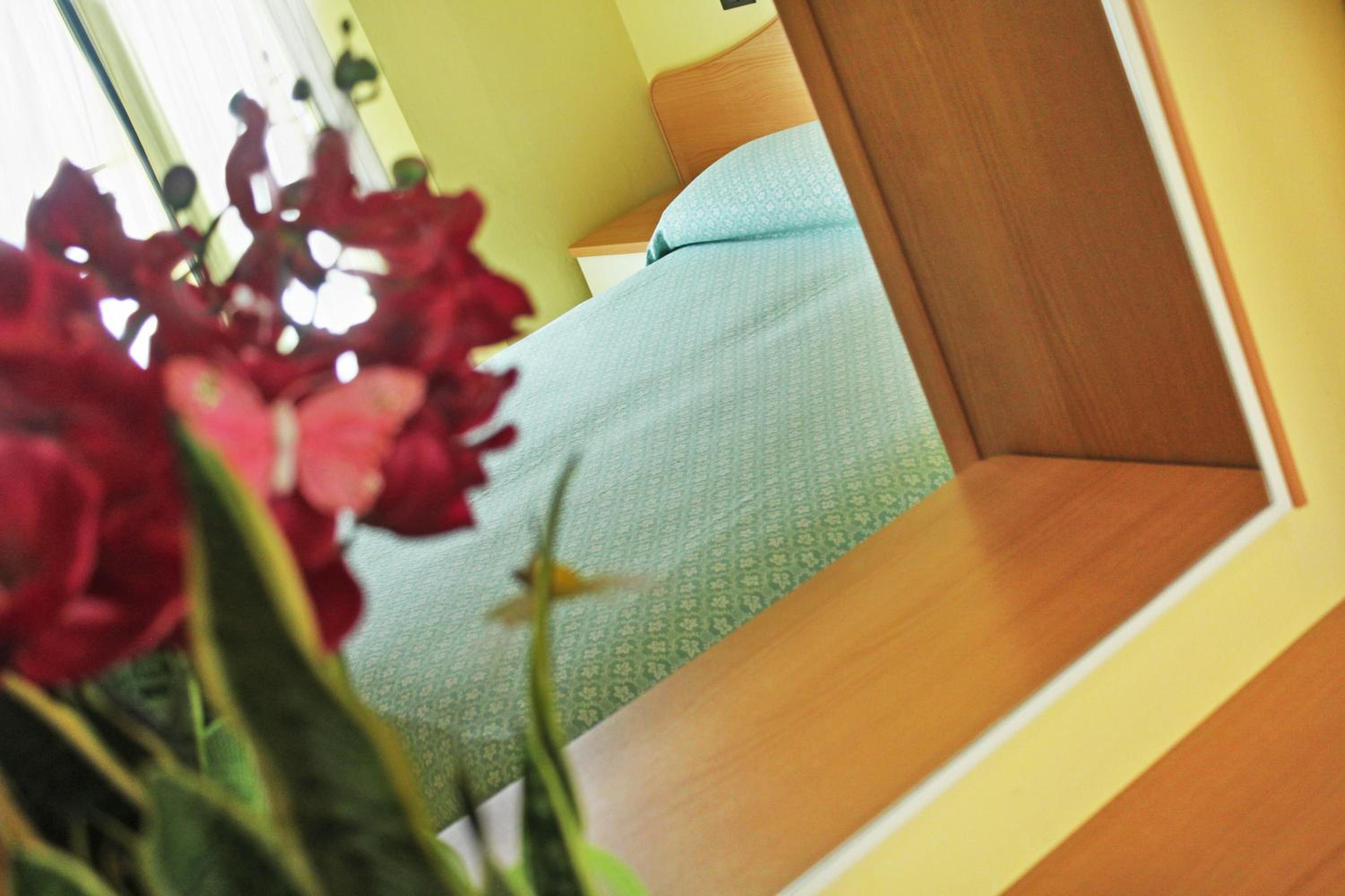 Double or Twin Room with Sea View photo 1