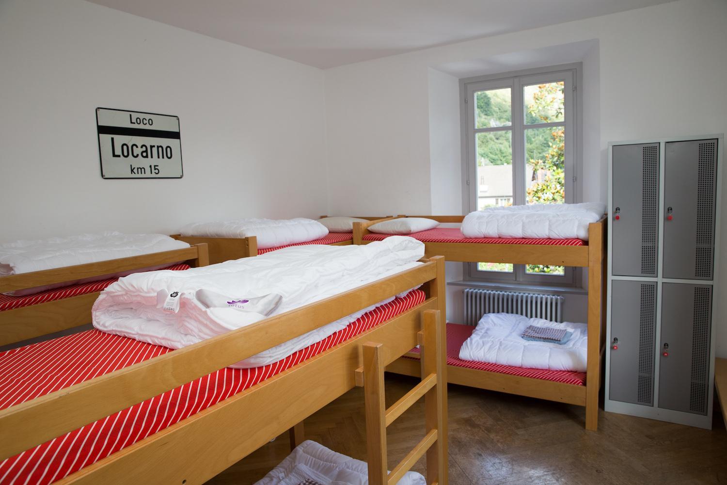 Single Bed in Mixed Dormitory Room photo 3