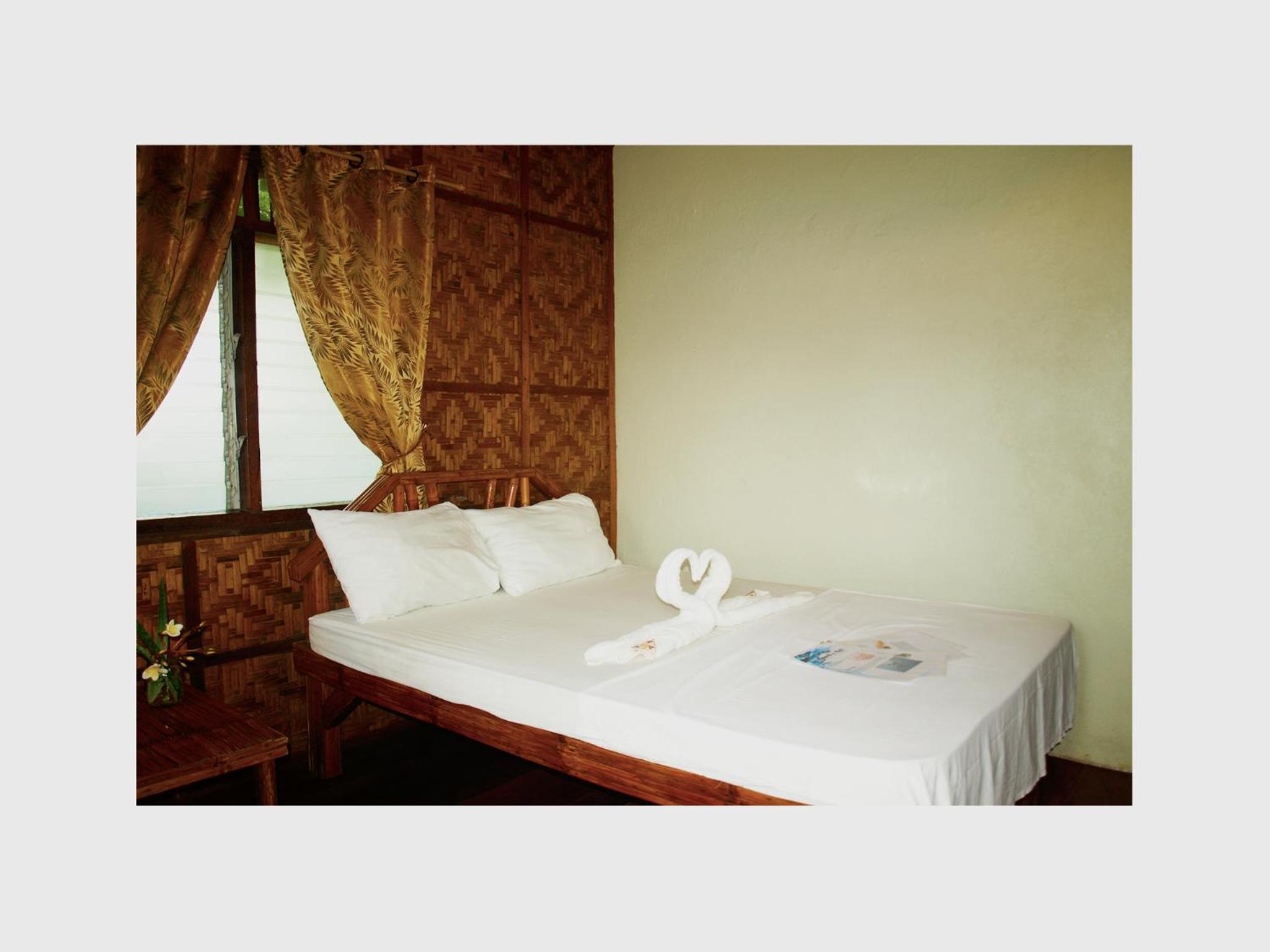Double Room with Pool View photo 1