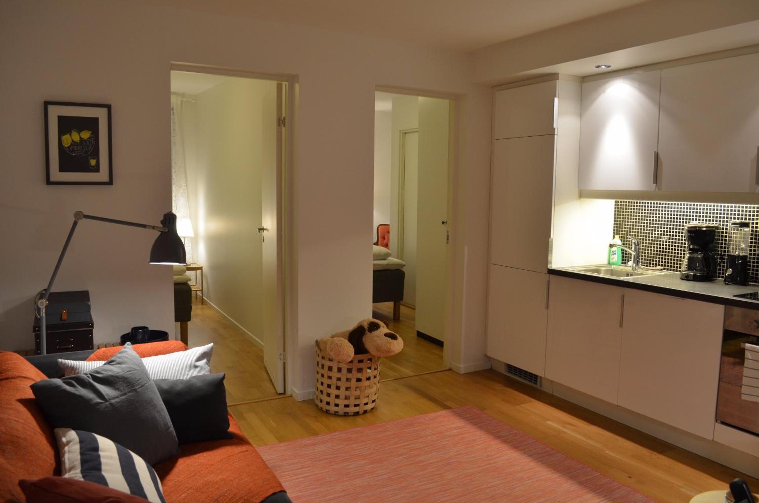 Two-Bedroom Apartment - Photo 3