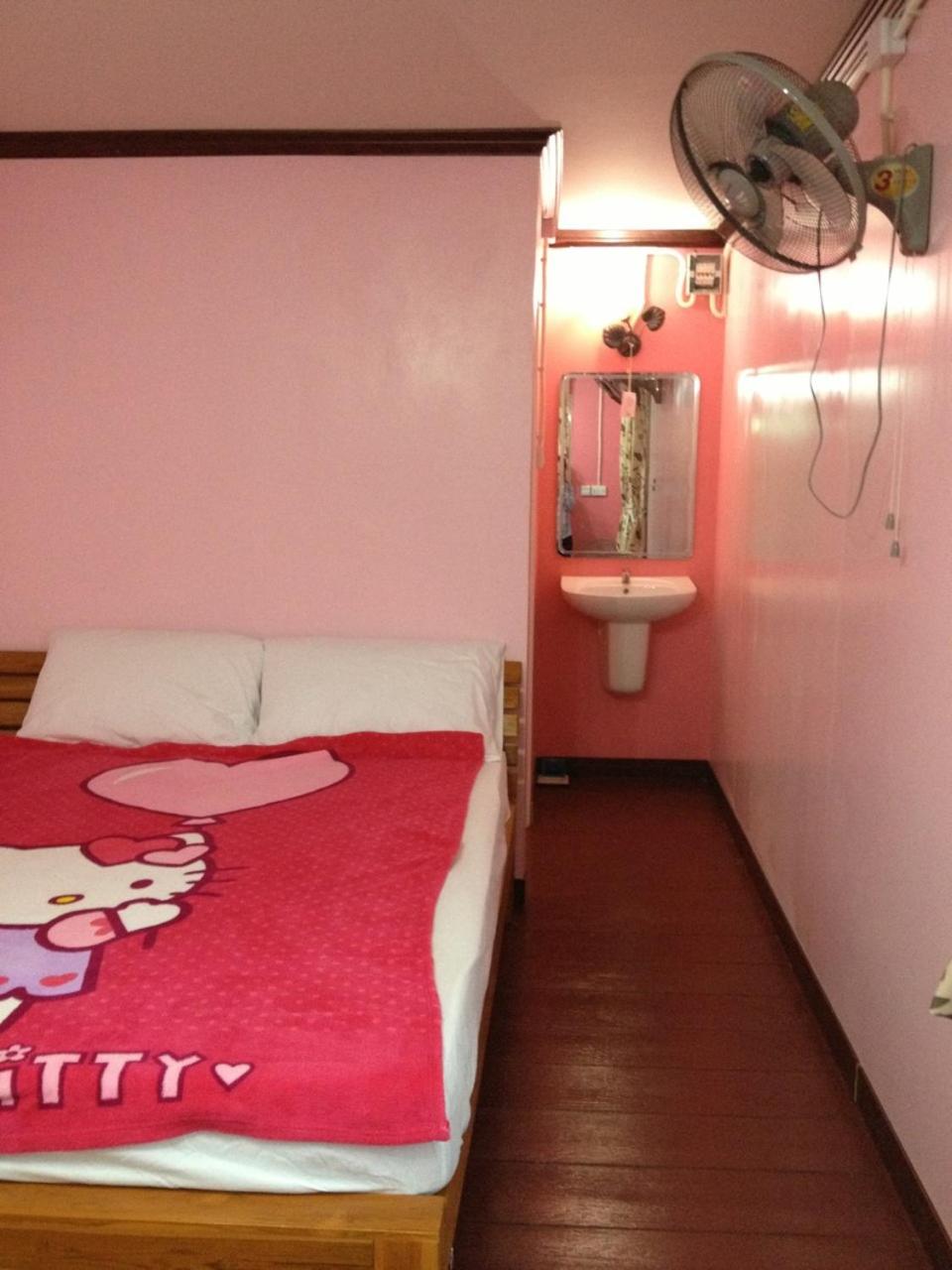 One-Bedroom House