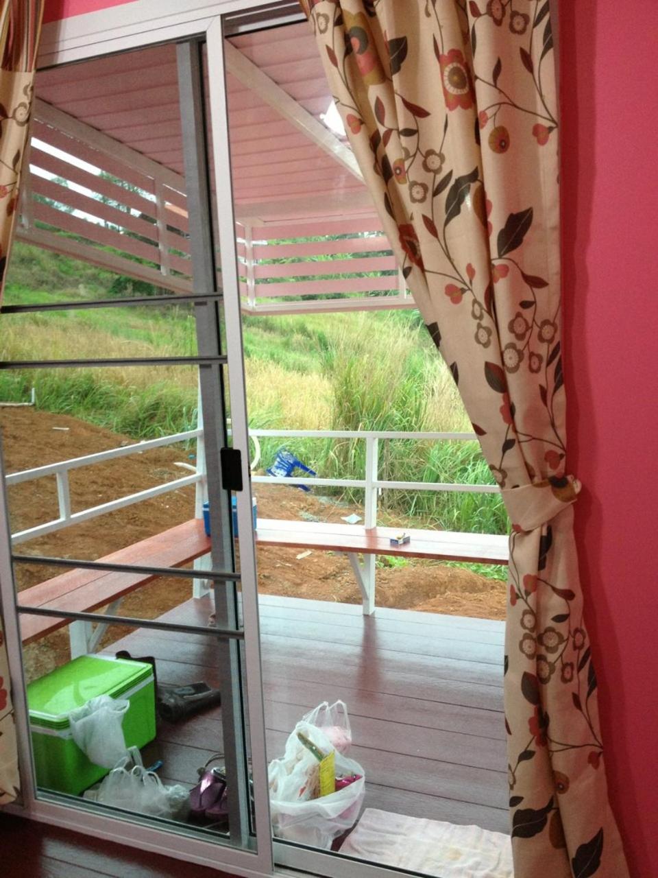 One-Bedroom House photo 2