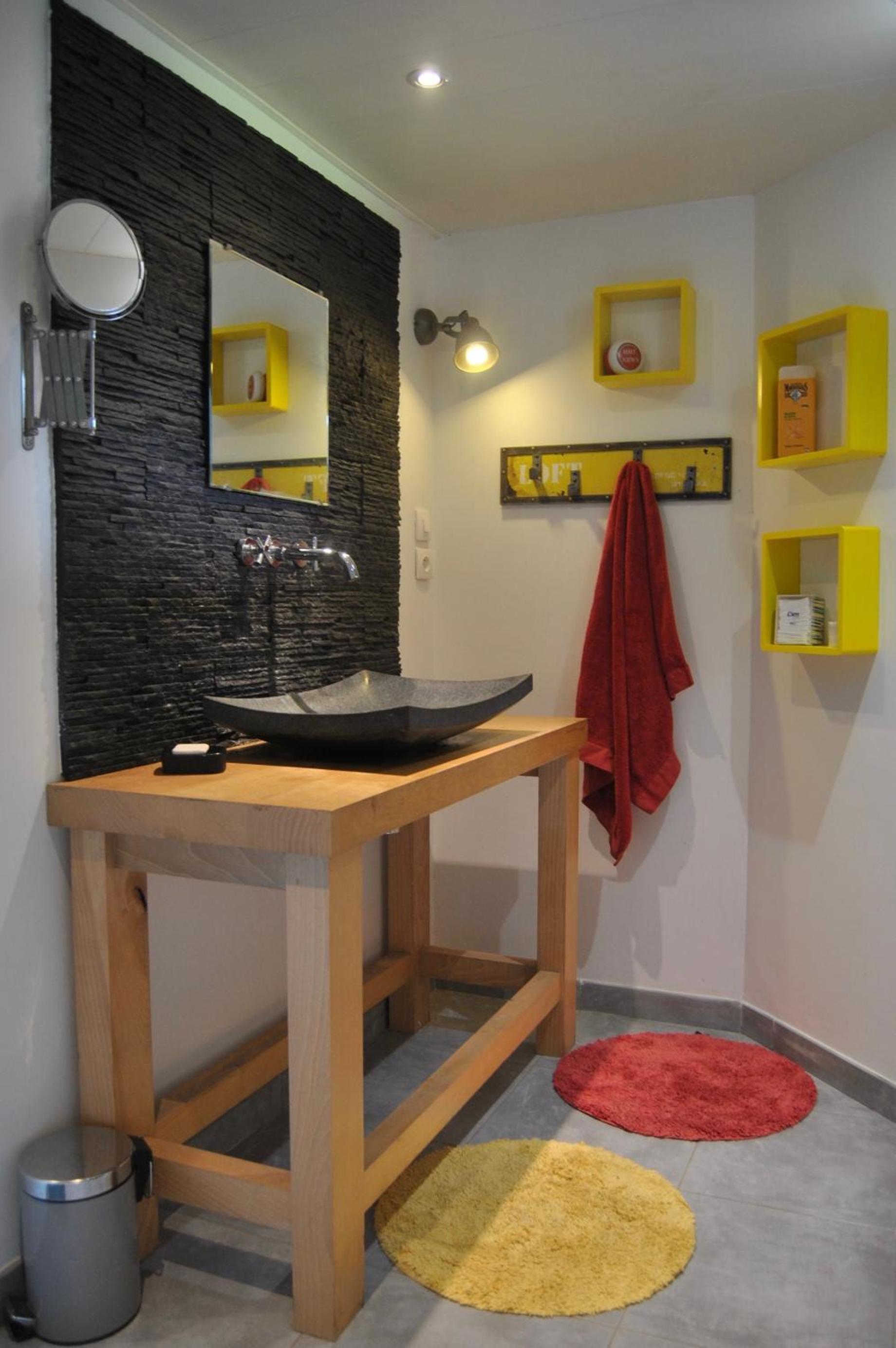 Two-Bedroom House photo 2