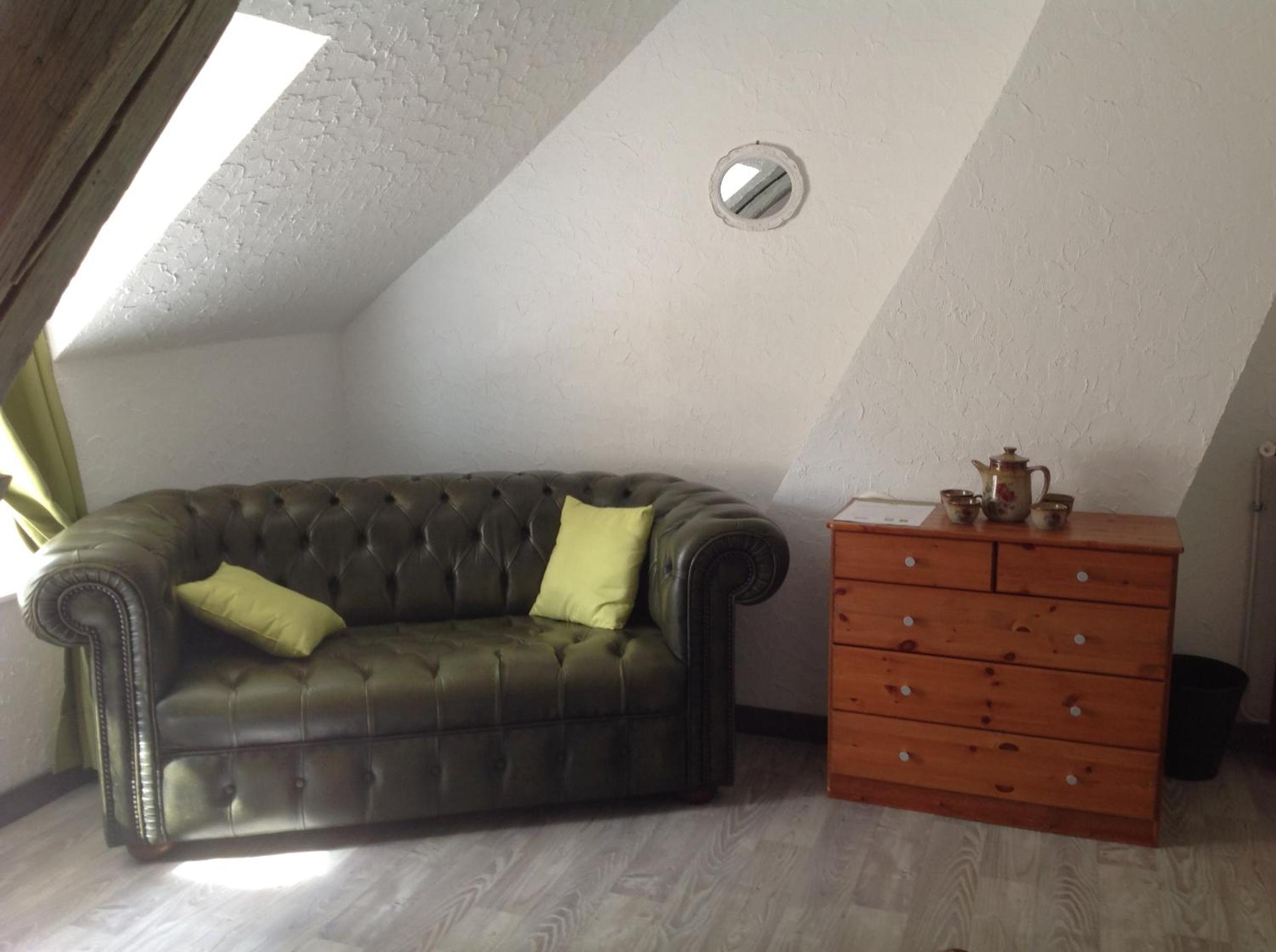 Double Room with Garden View - Photo 2