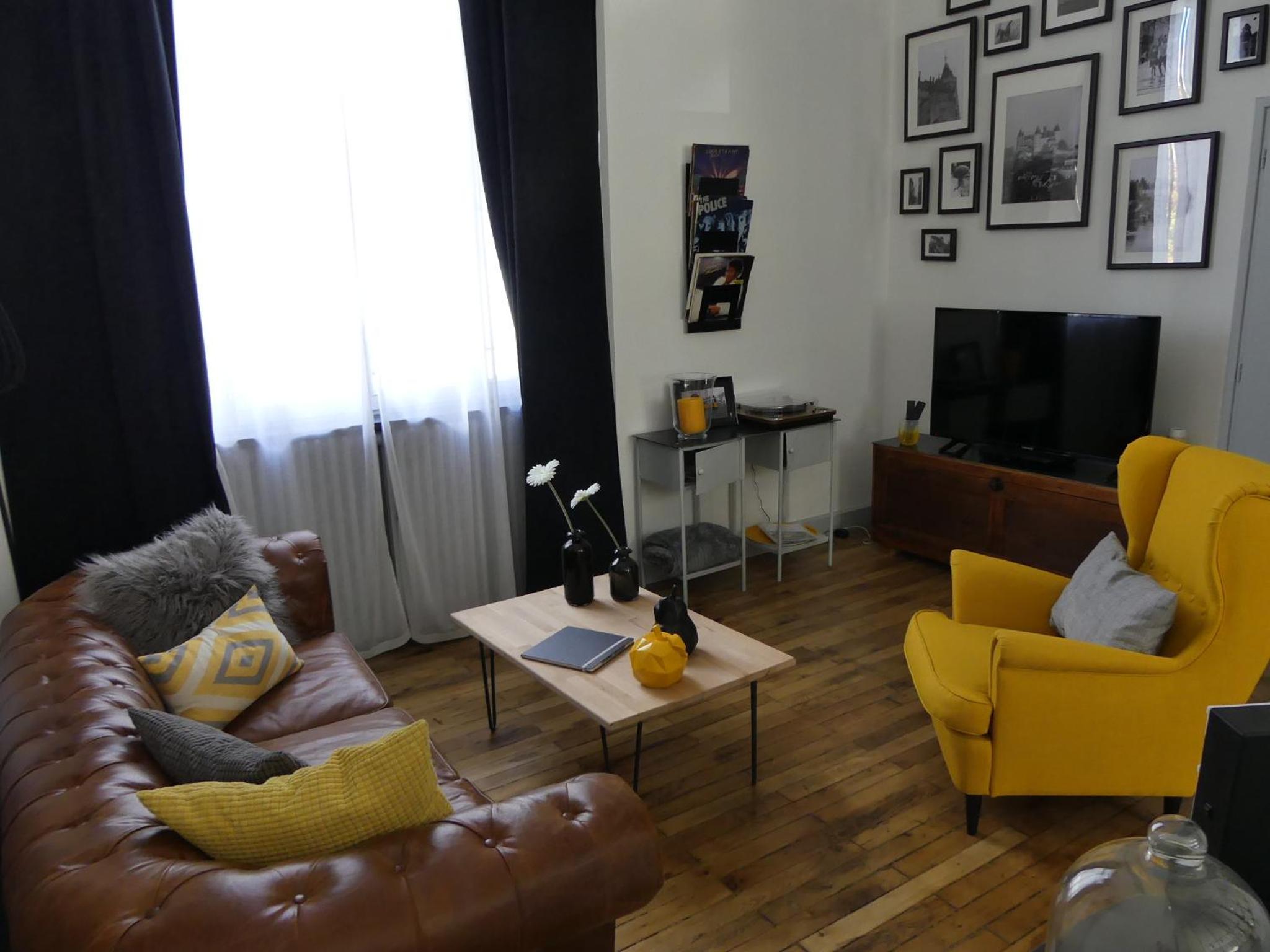 Apartment - Photo 8