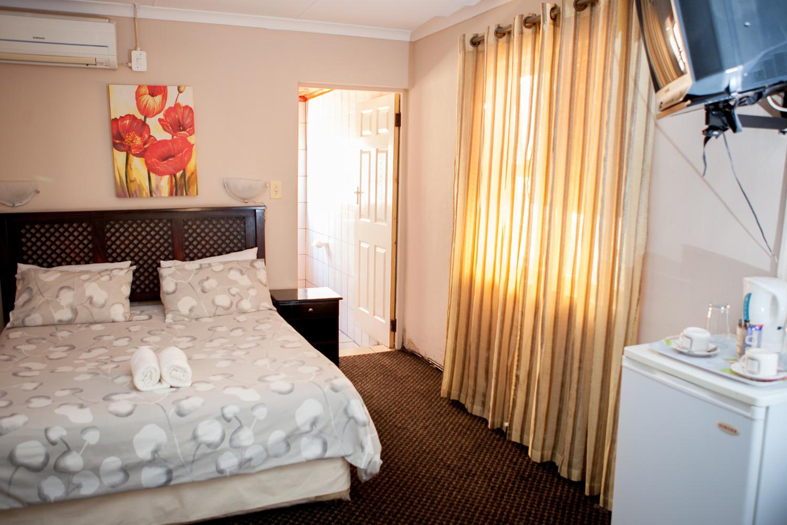 Deluxe Suite - Photo 4