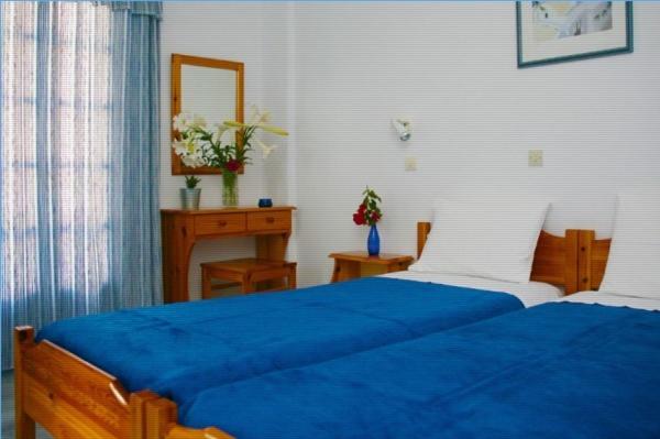 Double or Twin Room photo 2