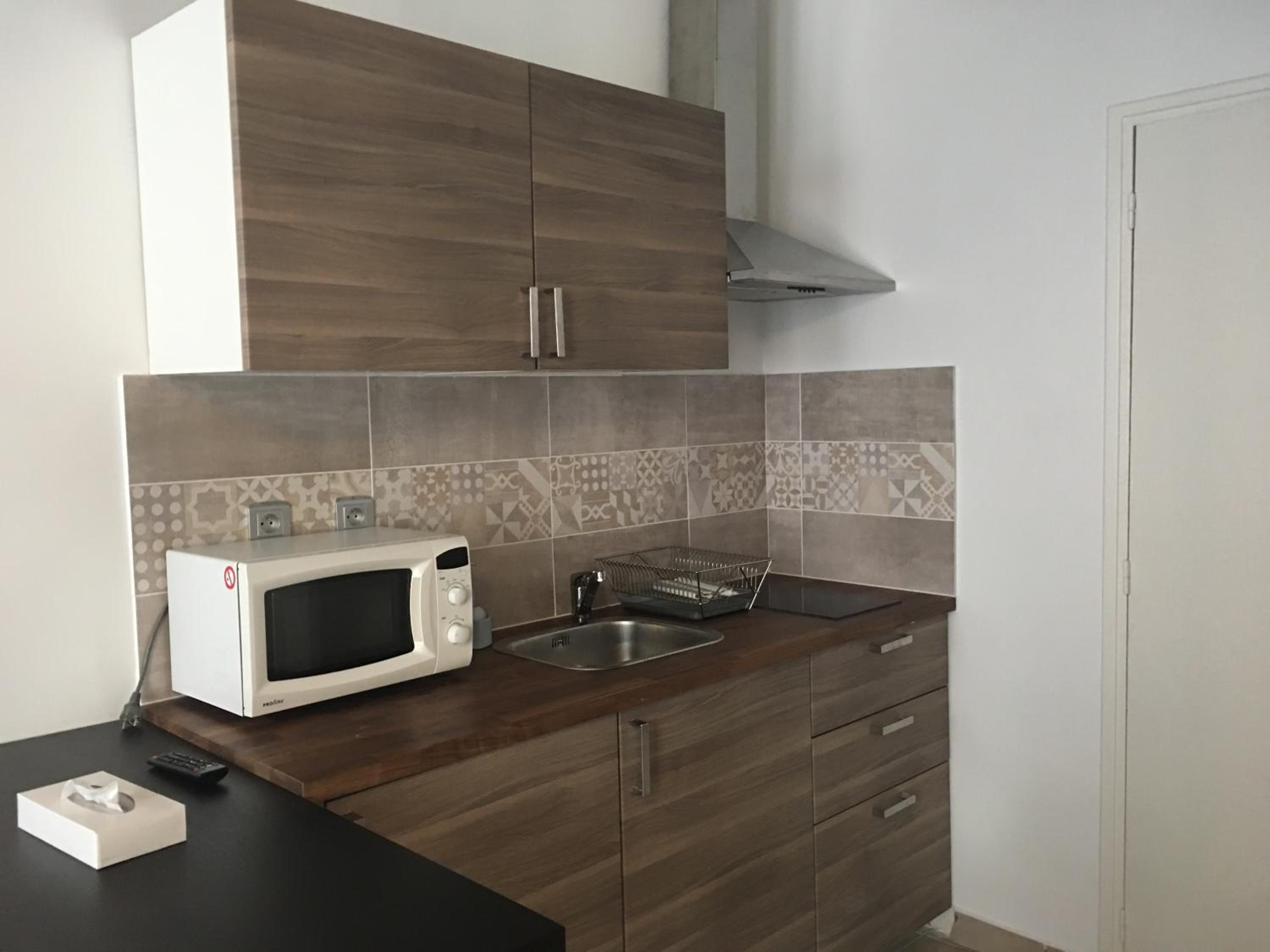Studio Apartment photo 1