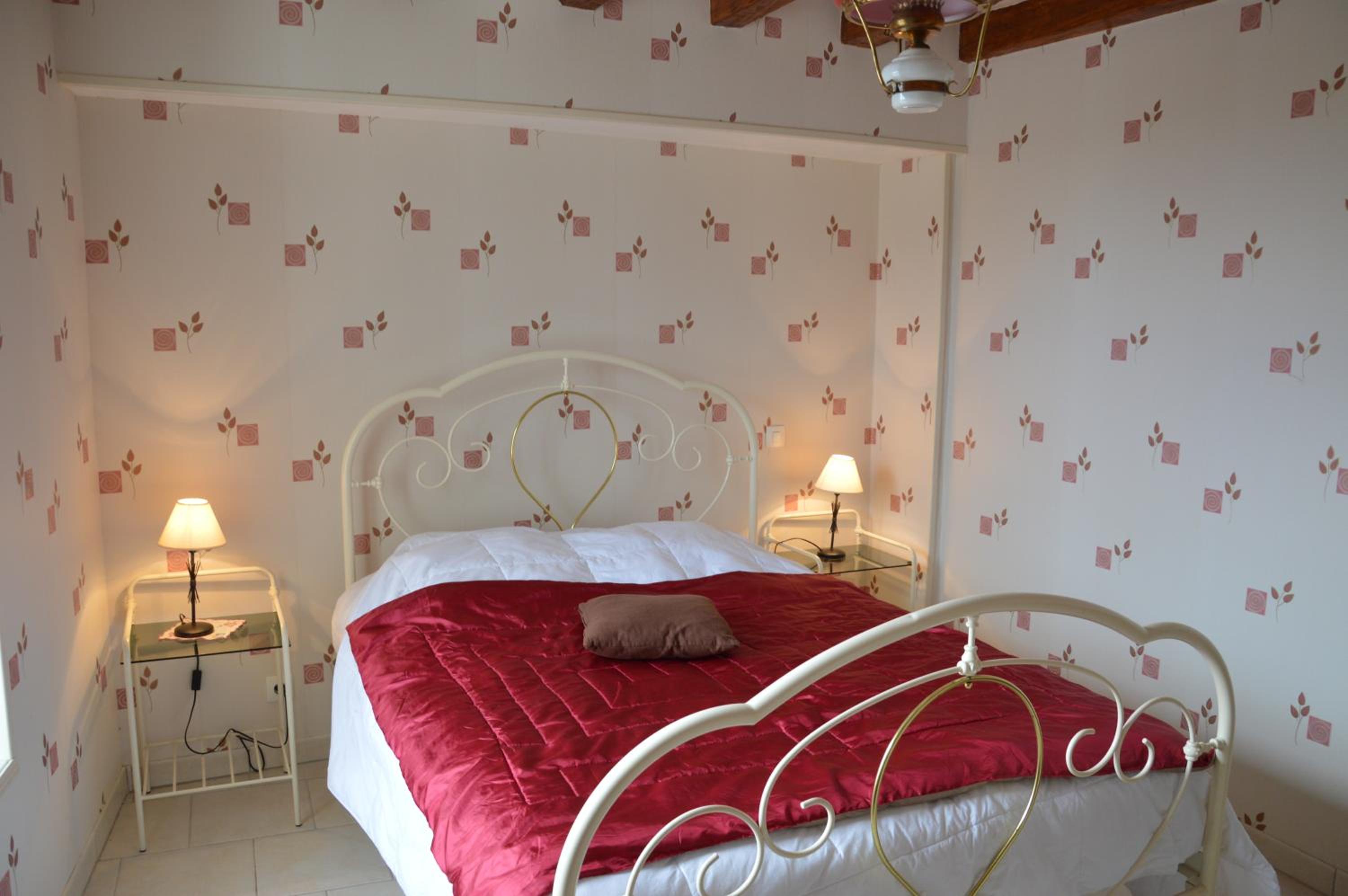 Three-Bedroom House photo 1