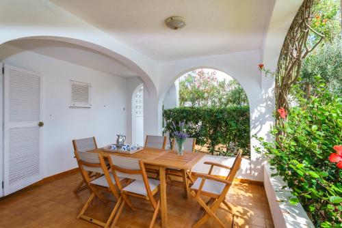 Villa photo 1