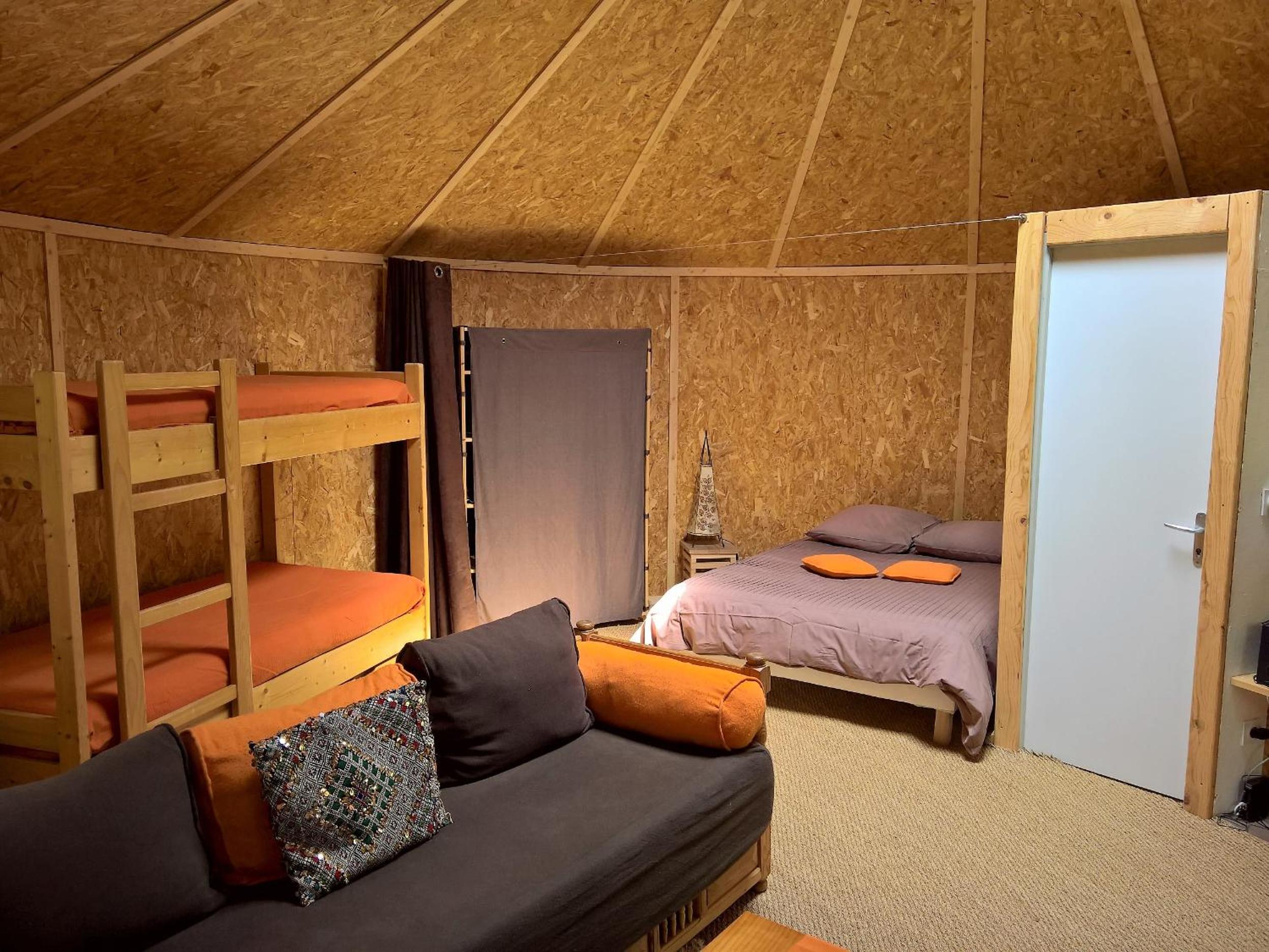 Comfort Yurt (4 People) photo 3