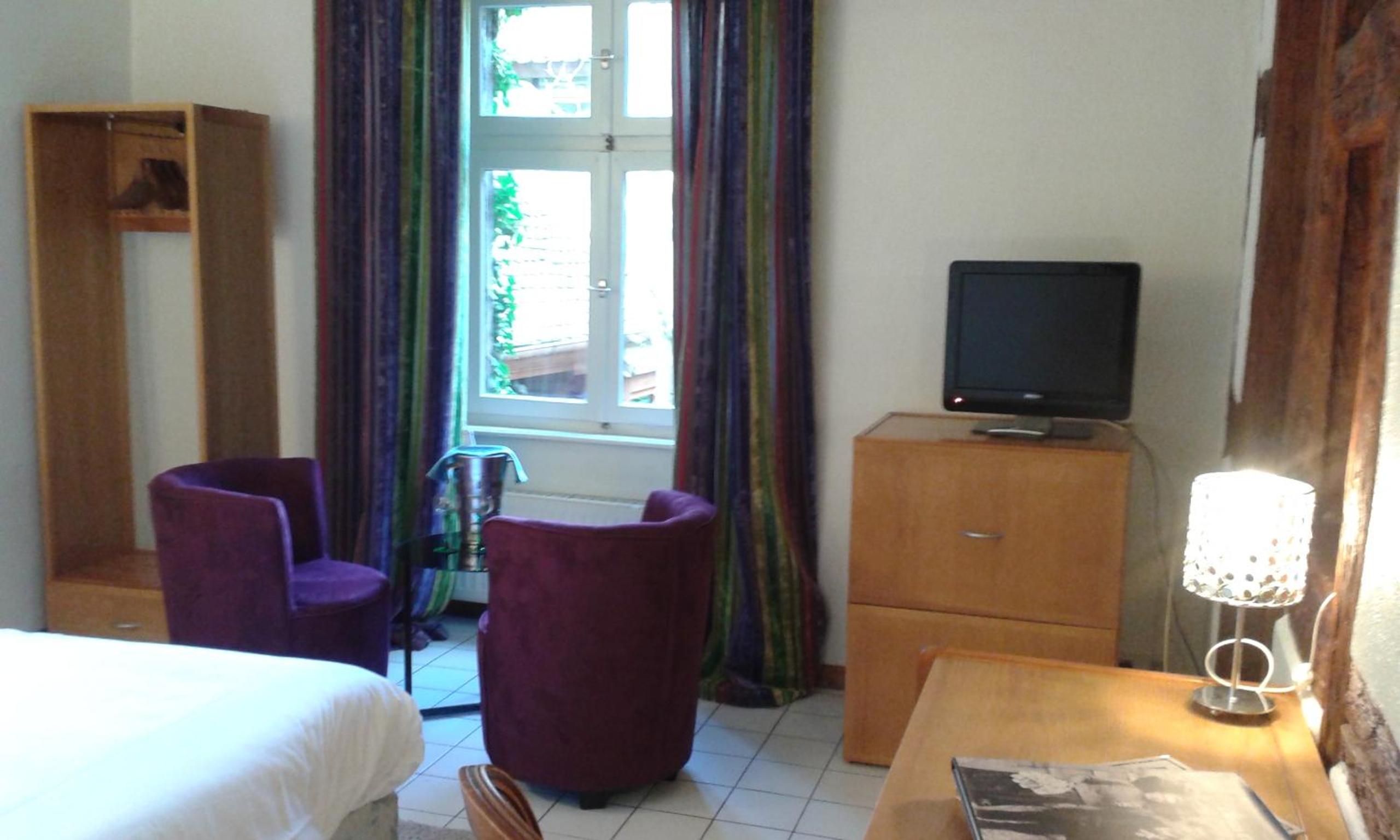 Studio Apartment photo 3
