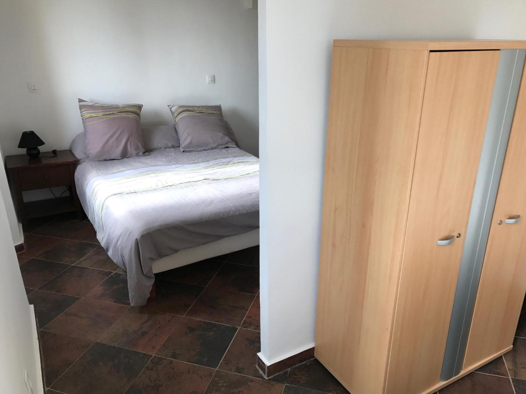 Double Room with Shared Bathroom photo 1