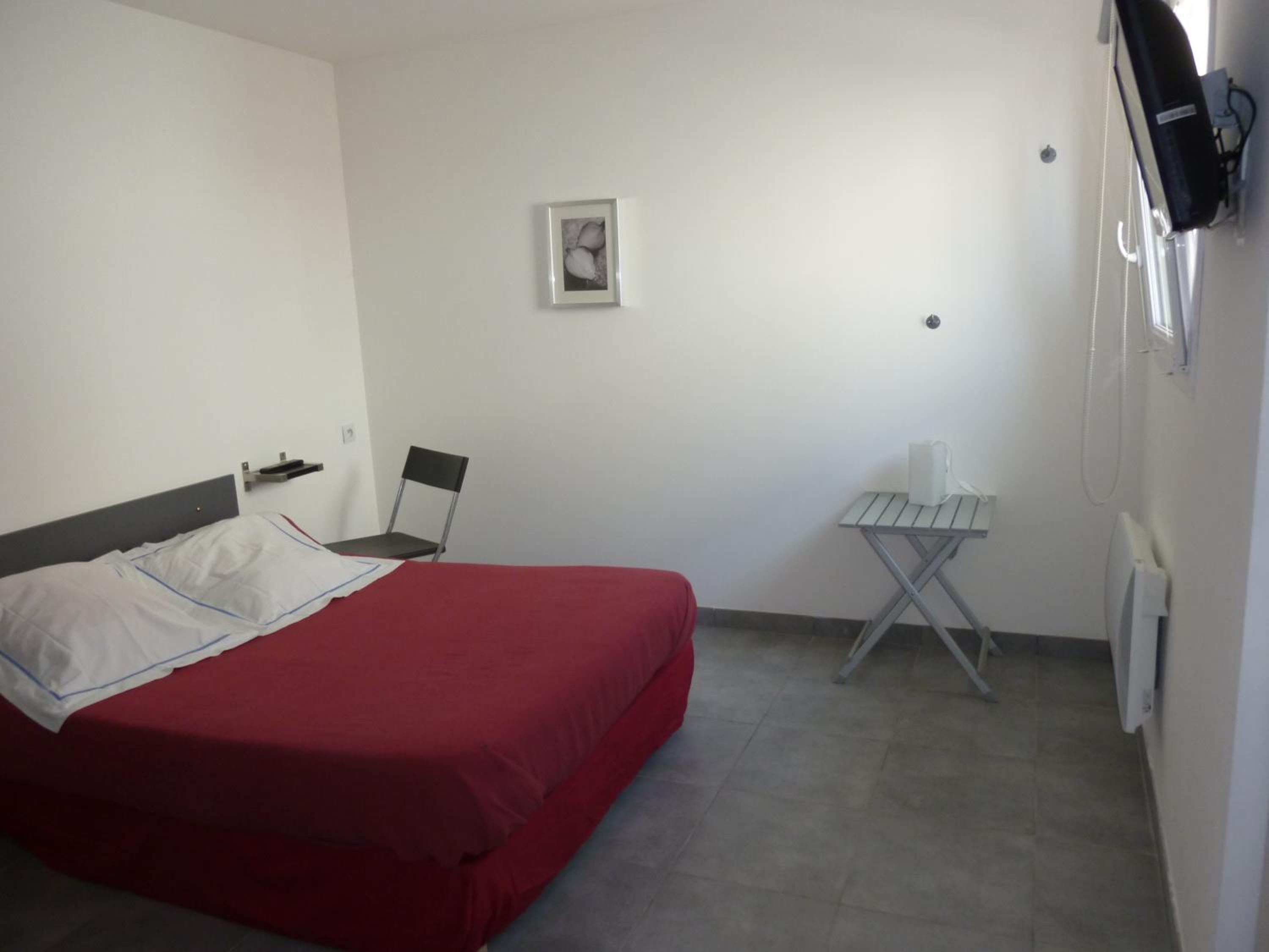 Double Room - Photo 1