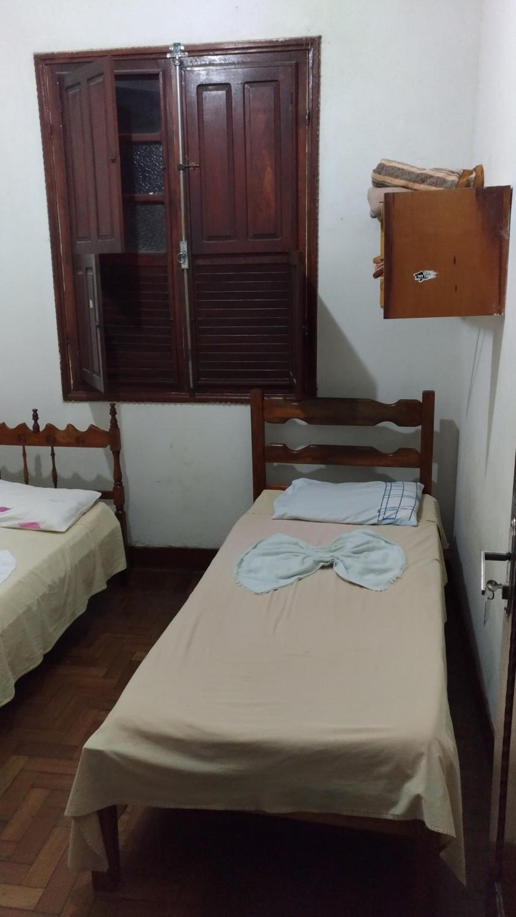 Single Room with Shared Bathroom photo 1