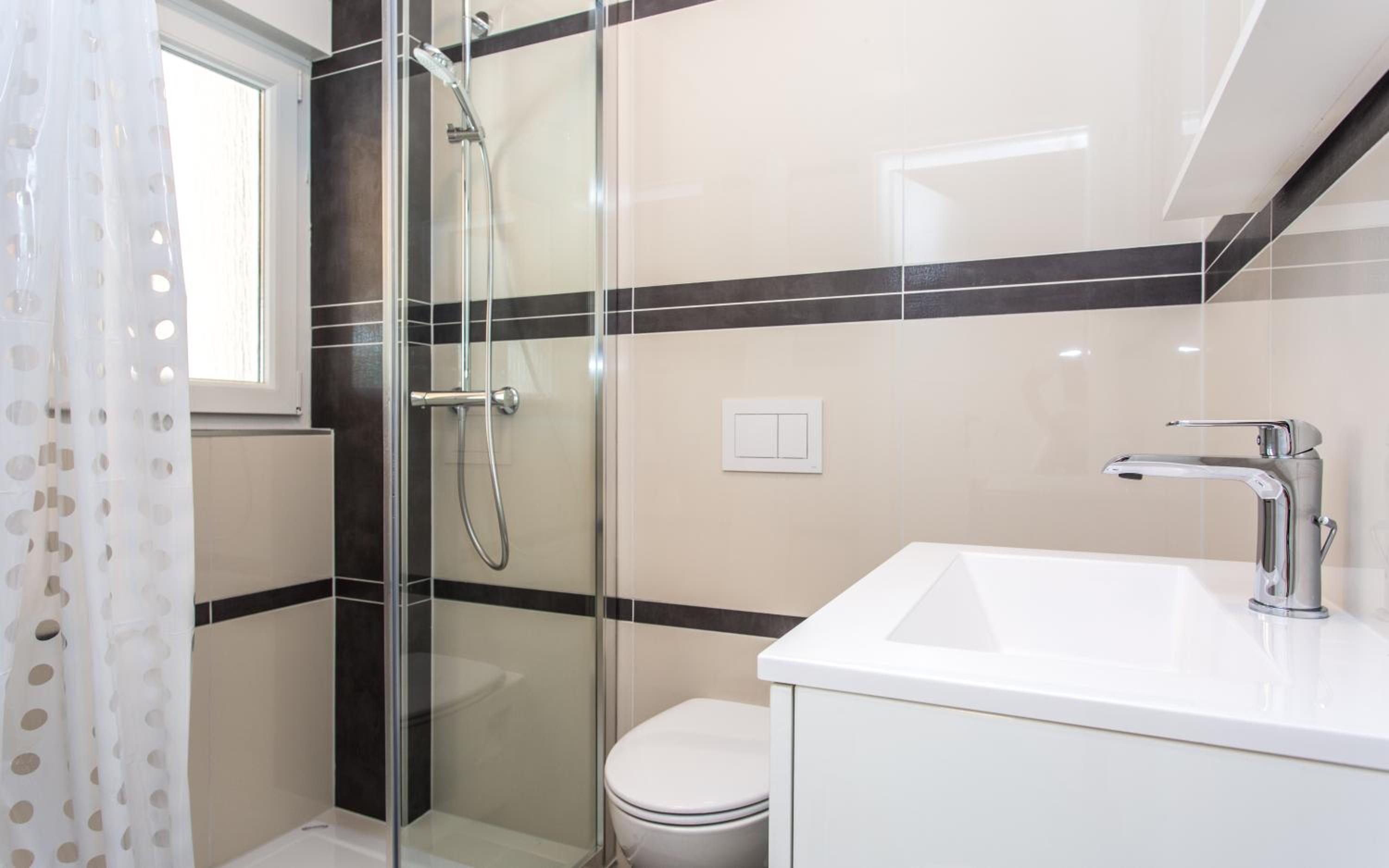 Studio Apartment photo 3