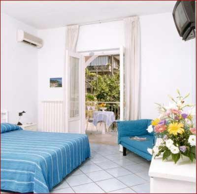 Double or Twin Room photo 2