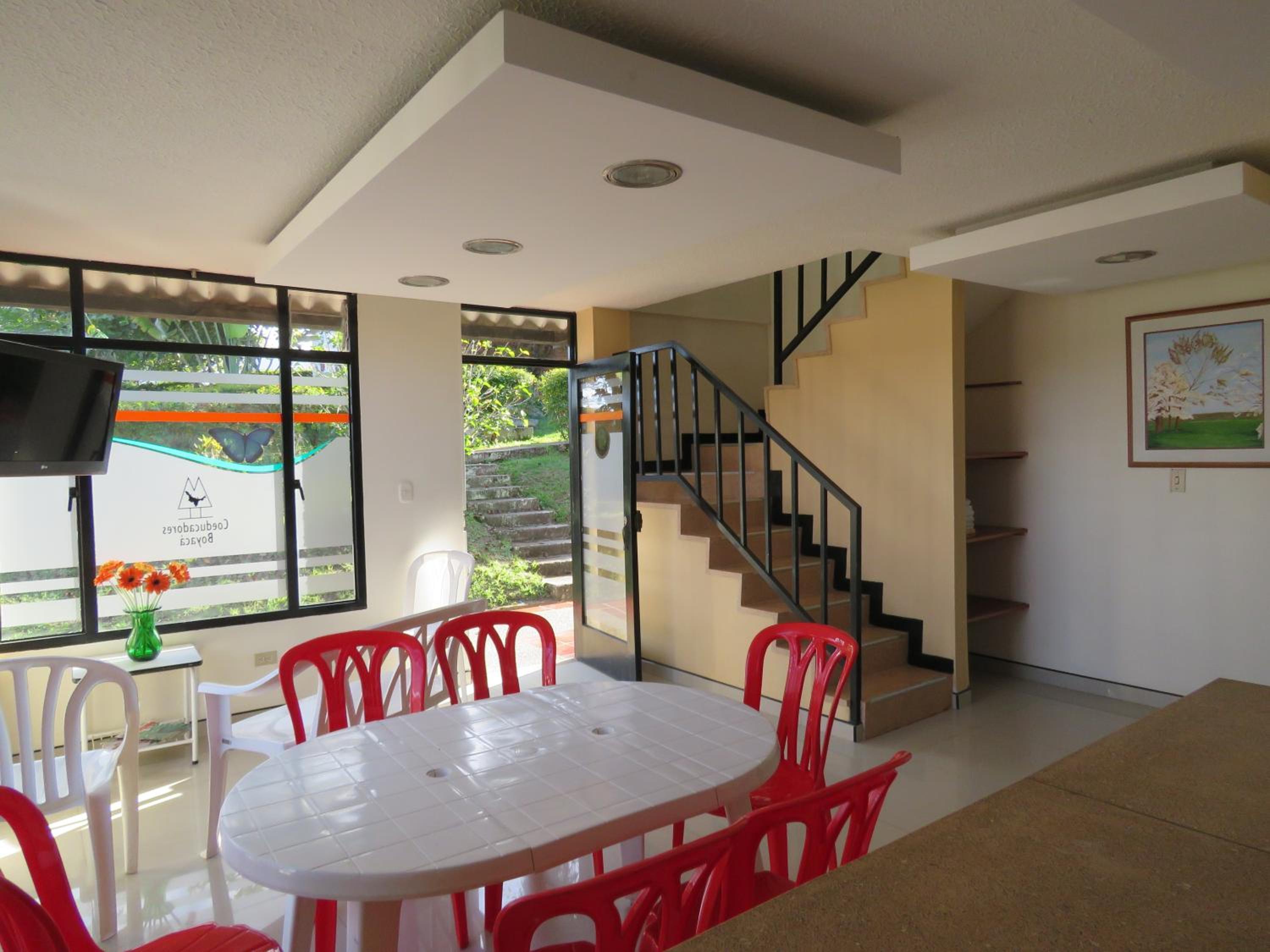 Two-Bedroom Bungalow photo 2