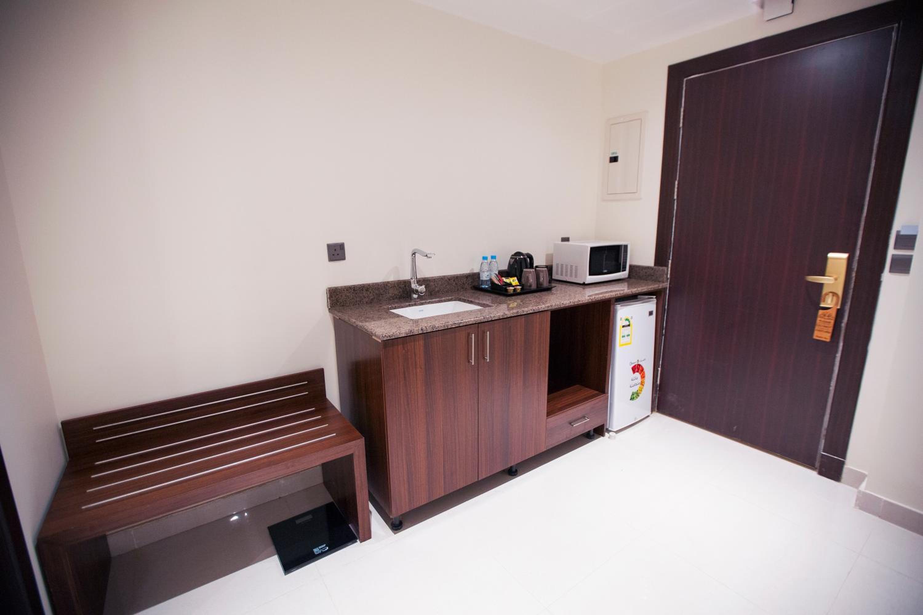 One-Bedroom Suite photo 1