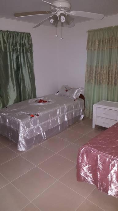 Double or Twin Room photo 3