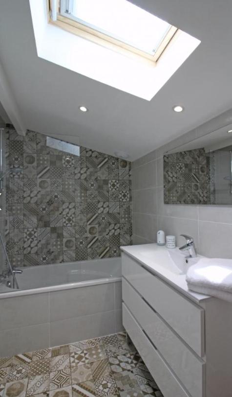 Deluxe Double Room with Bath photo 2