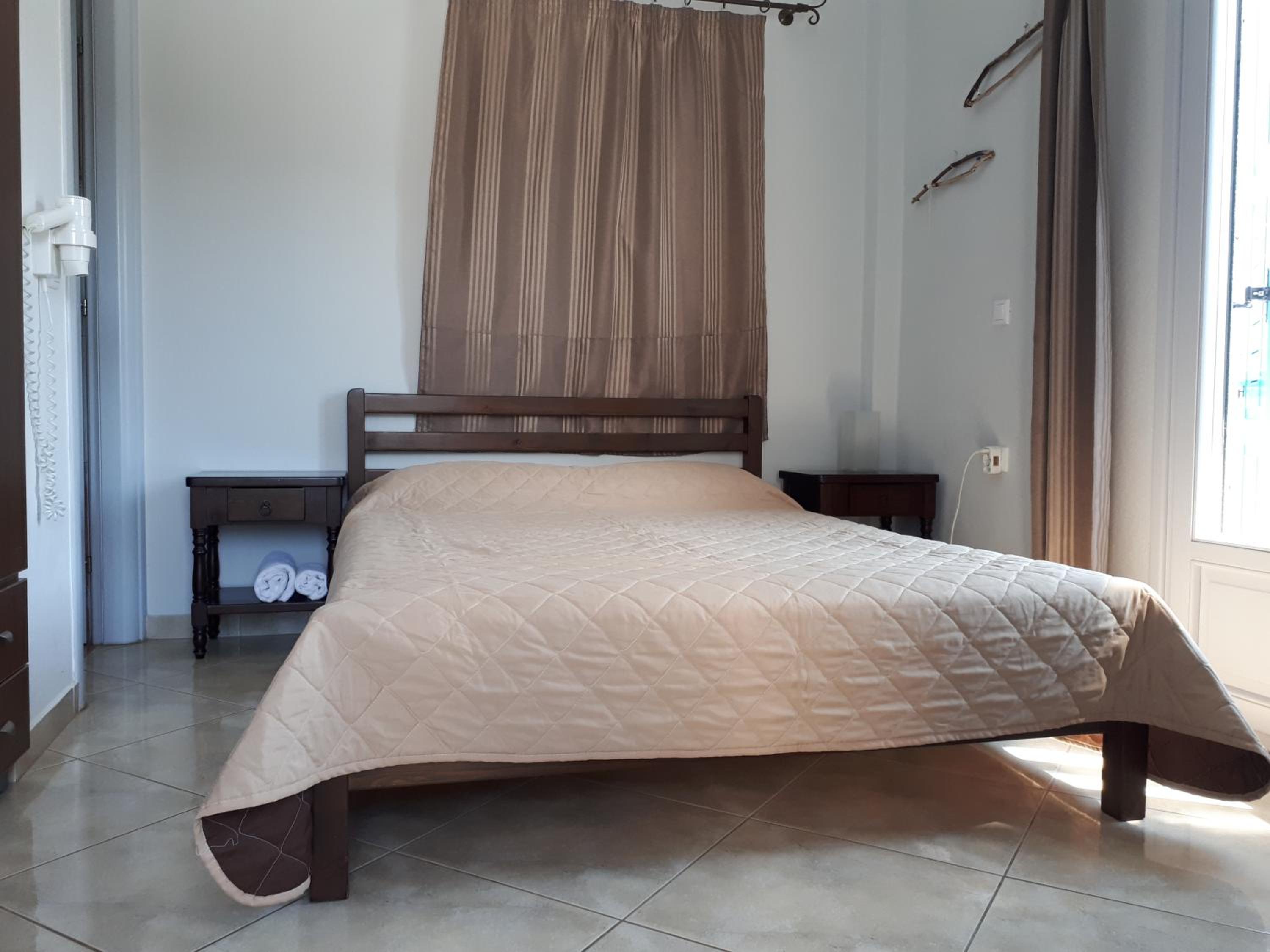 Double or Twin Room - Photo 1