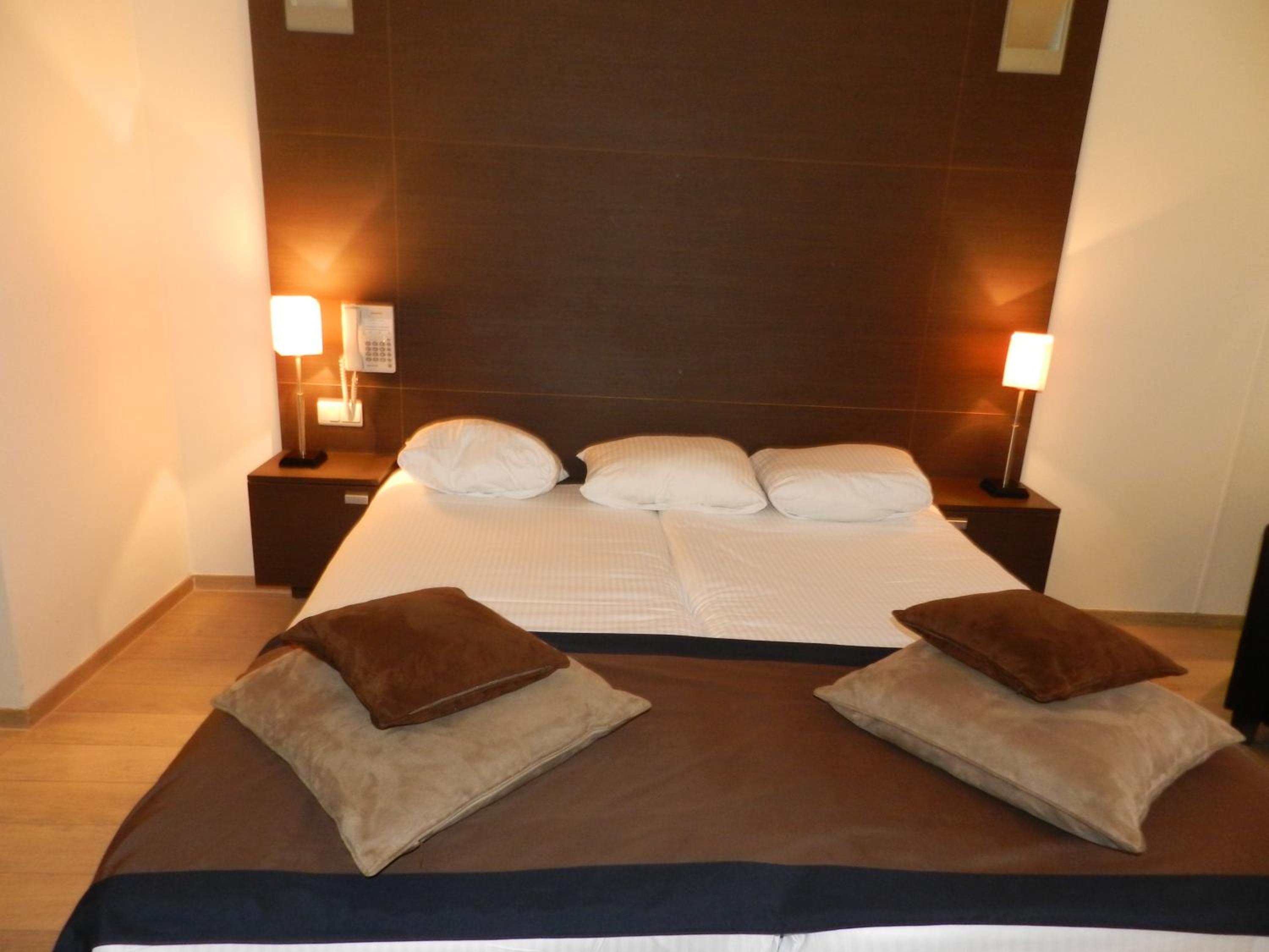 Twin Room with Terrace