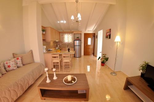 Deluxe One-Bedroom Apartment