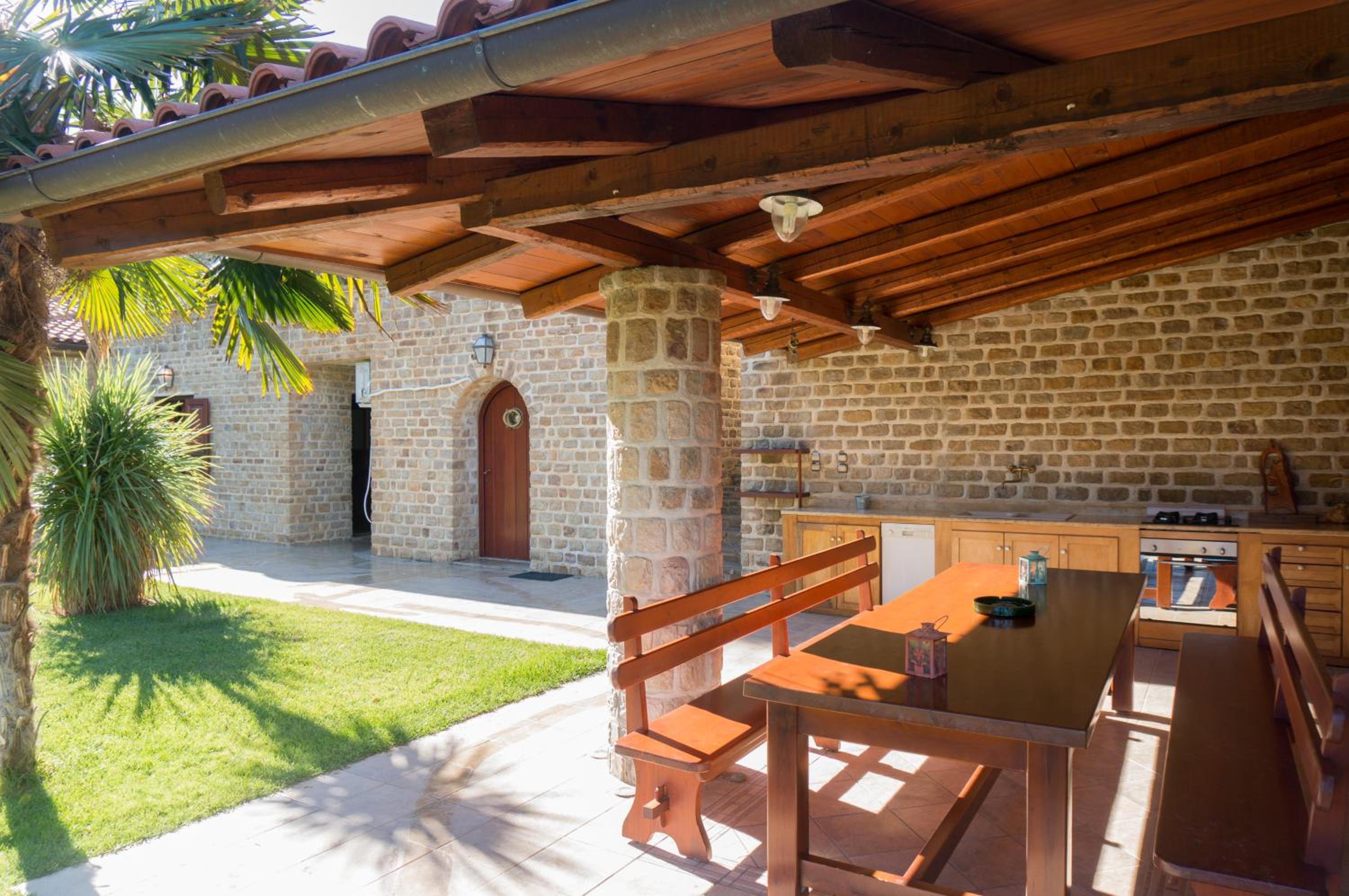 Villa with Private Pool photo 3
