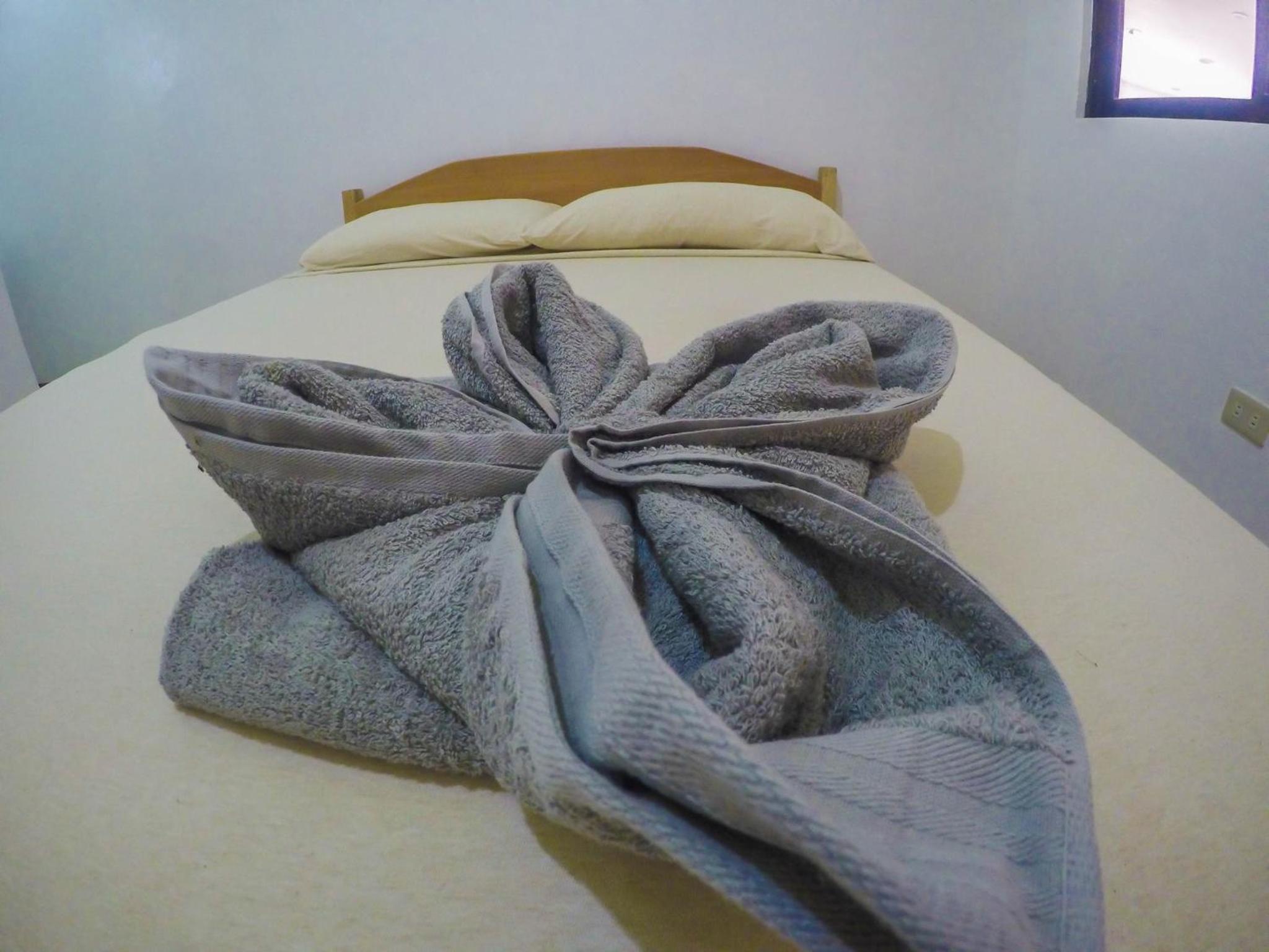 Twin Room with Private Bathroom - Photo 2