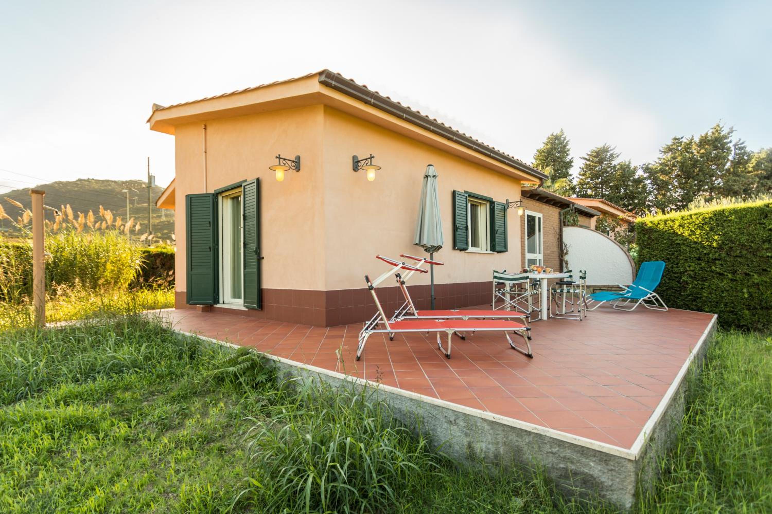 Three-Bedroom House photo 3