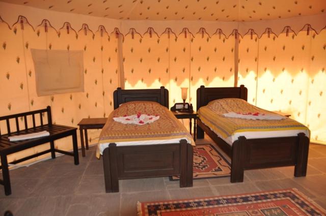 Deluxe Room - Photo 8