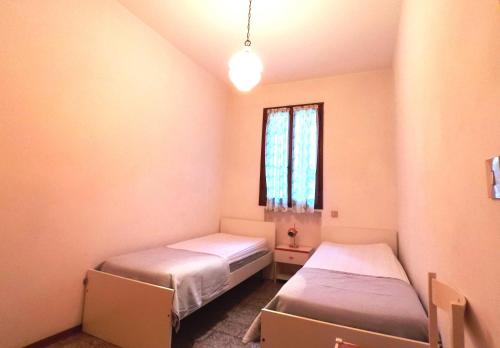 Two-Bedroom Villa - Photo 4