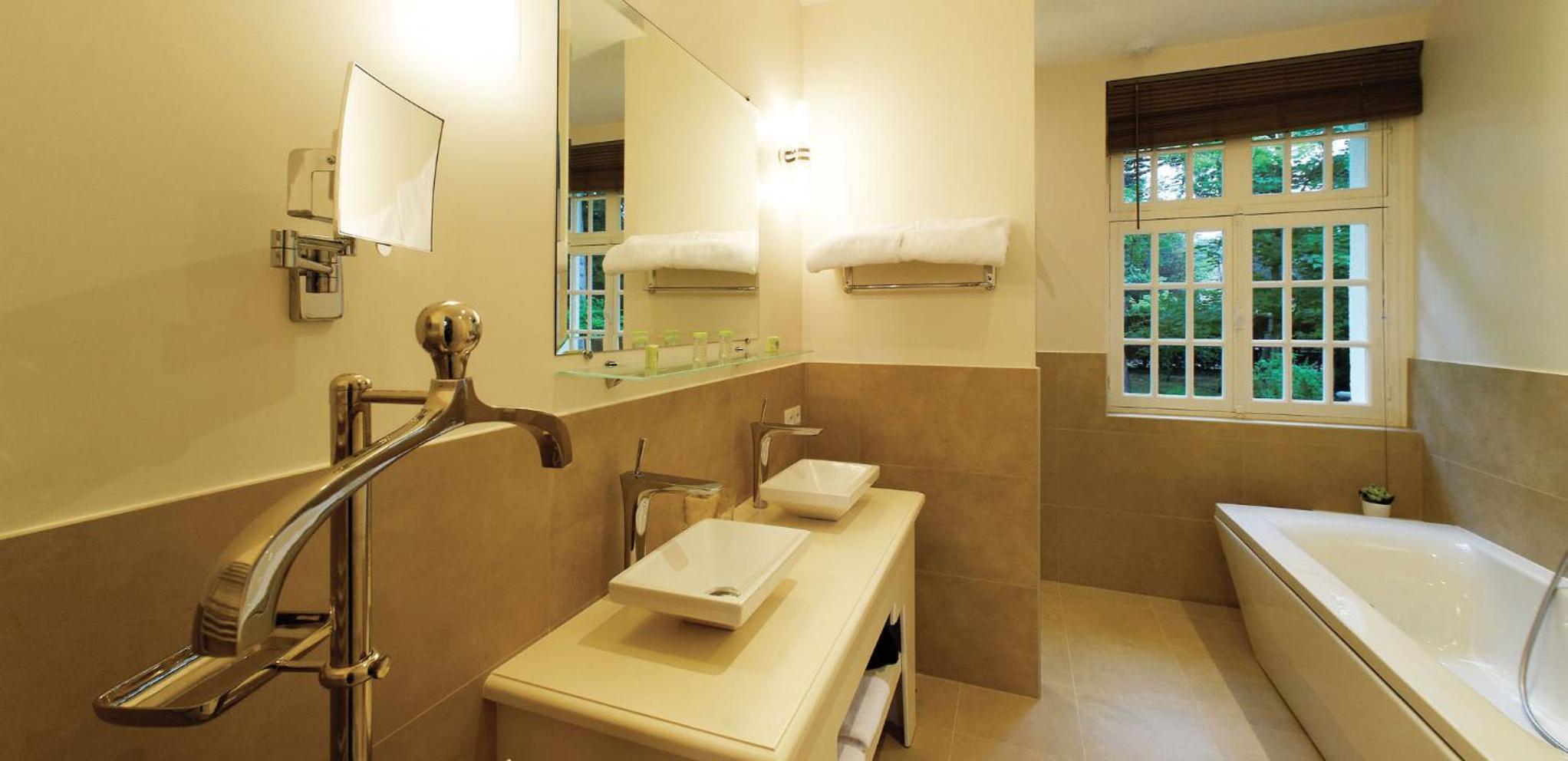 Suite with Garden View