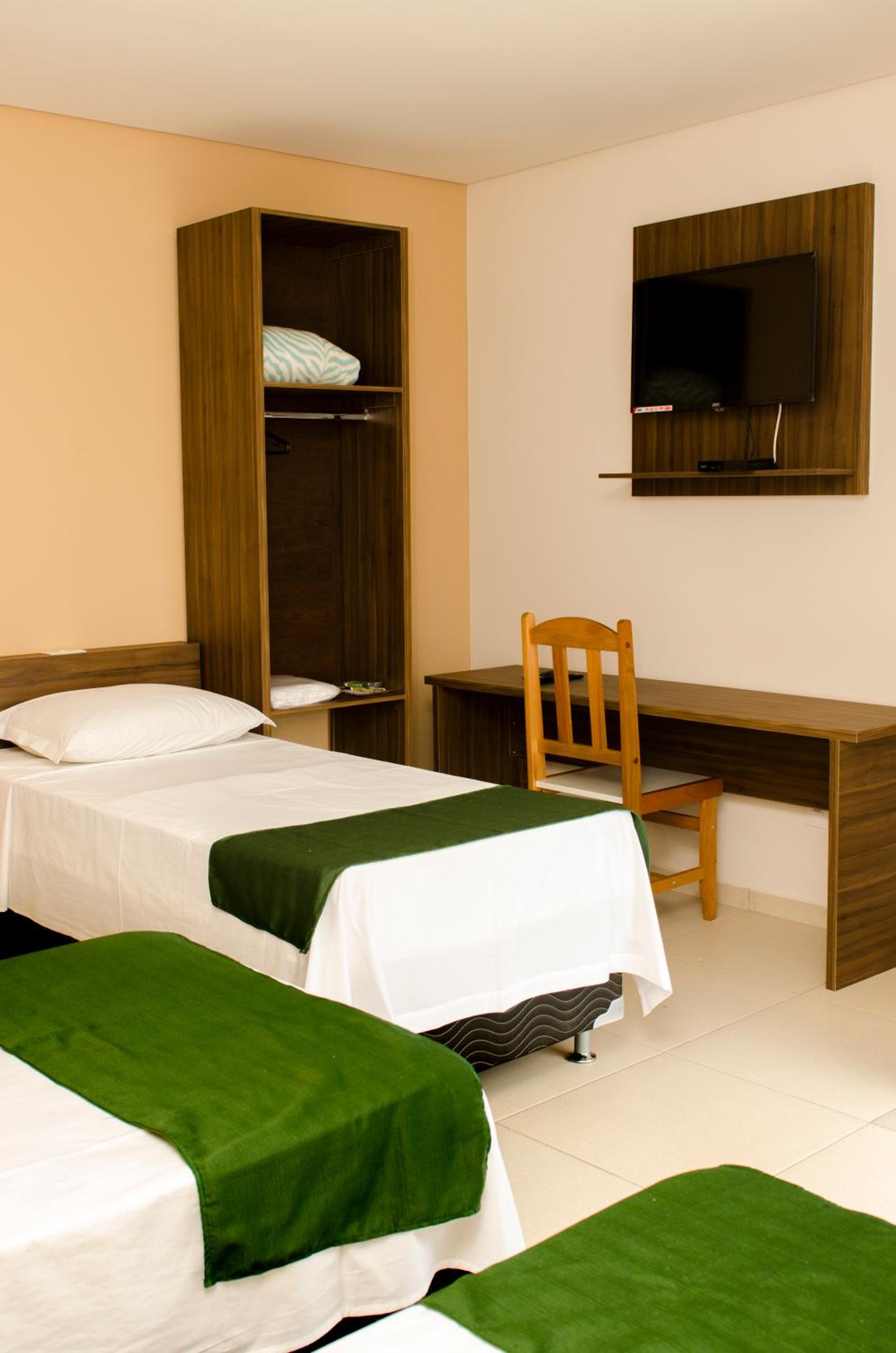 Comfort Triple Room